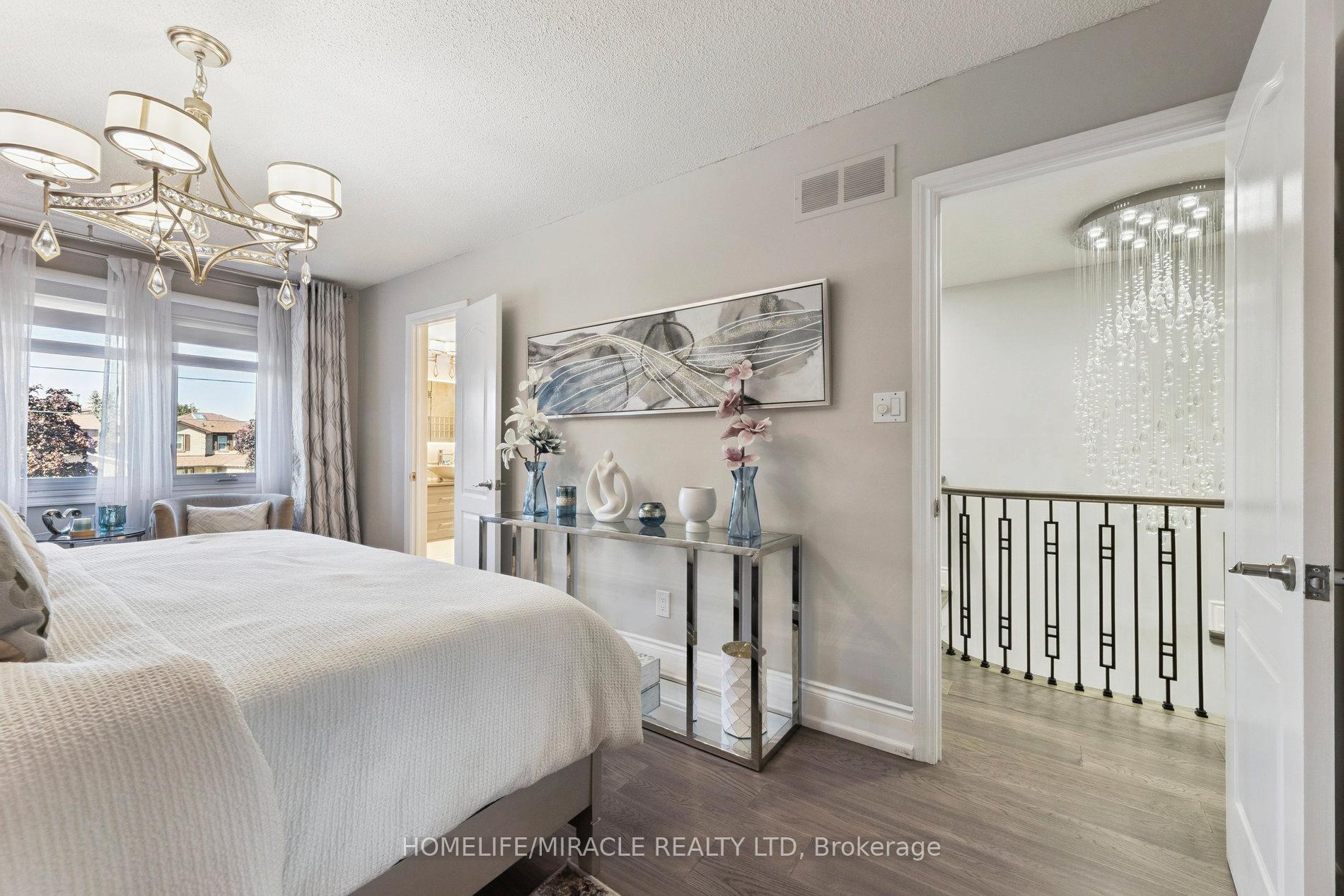 Photo 25 of 33 Ritchie Avenue, Ajax, Central — HOMEH