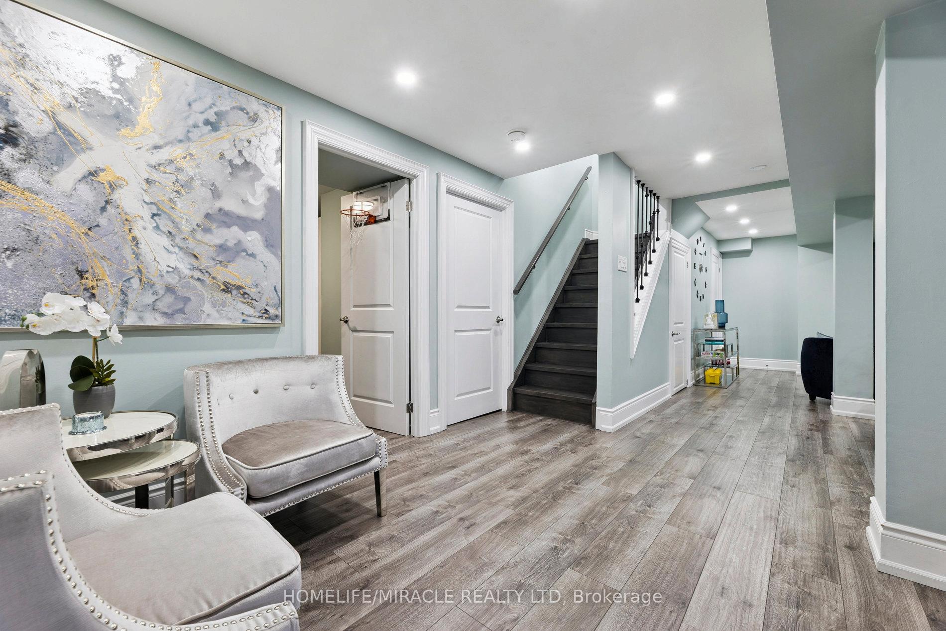 Photo 31 of 33 Ritchie Avenue, Ajax, Central — HOMEH