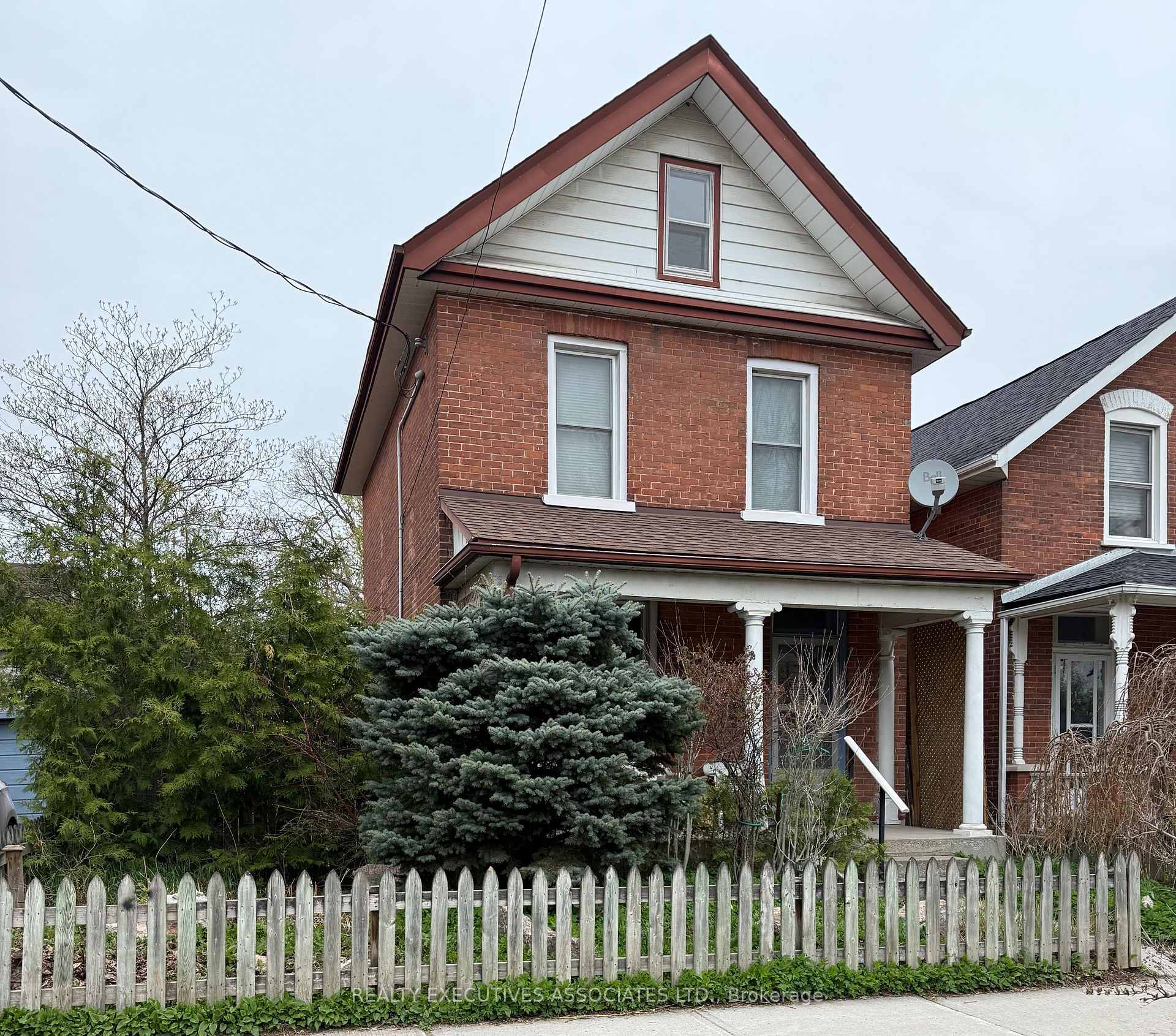 Front of 476 Bolivar Street