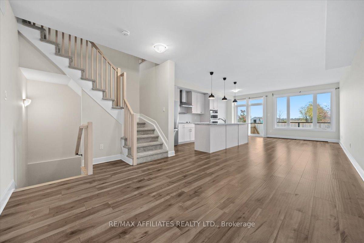 Photo 6 of 200 Hooper Street, Carleton Place — HOMEH