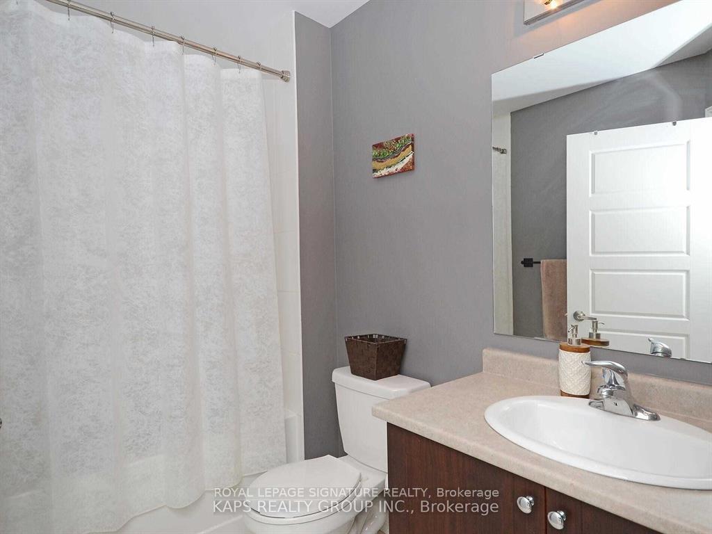 Photo 11 of Unit 64, 165 Hamsphire Way, Milton, Dempsey — HOMEH