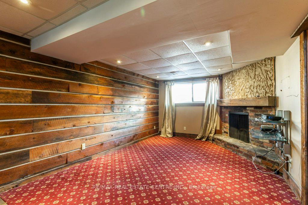 Photo 26 of 845 Willow Avenue, Milton, Dorset Park — HOMEH