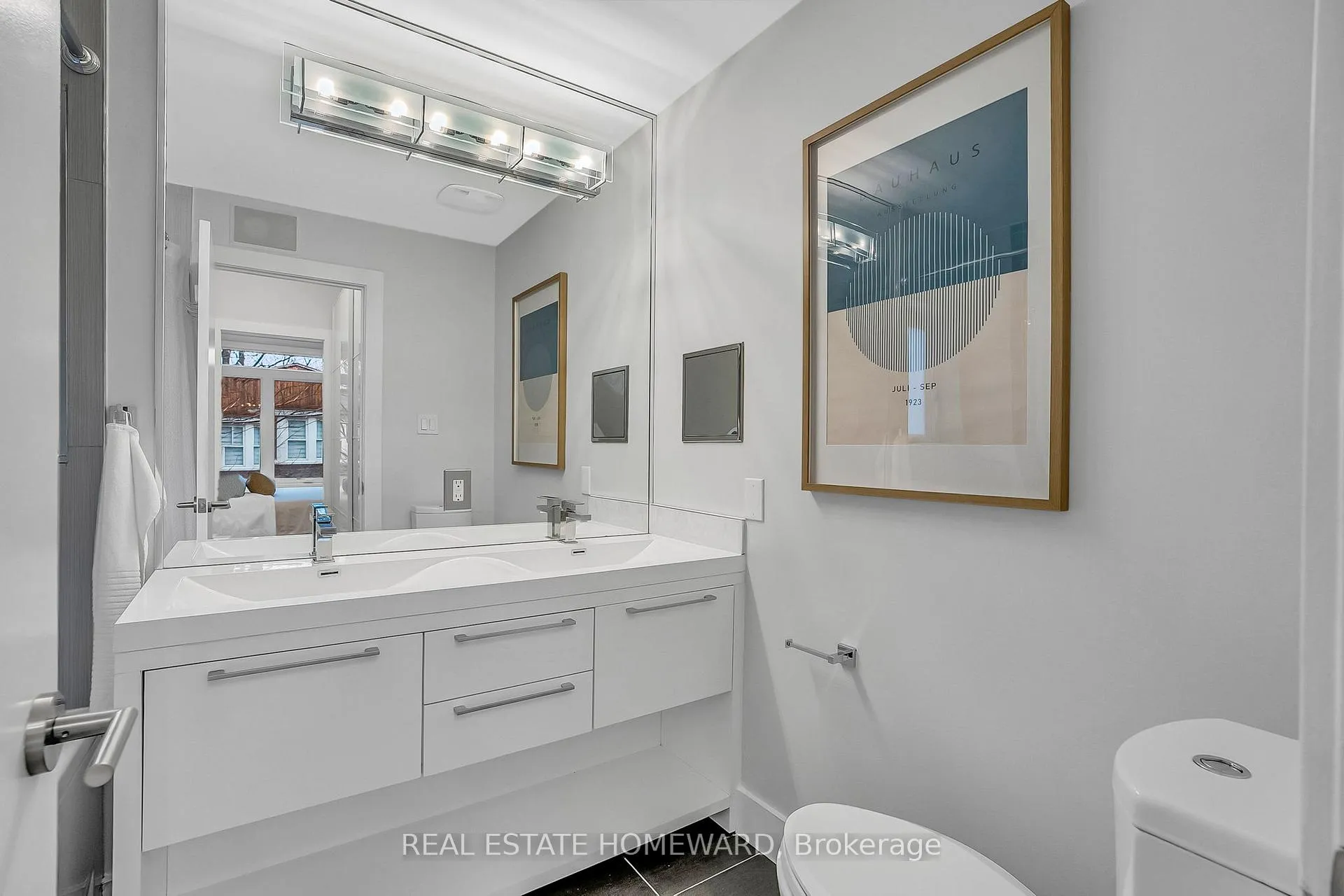 Photo 24 of 3 Howie Avenue, Toronto, South Riverdale — HOMEH