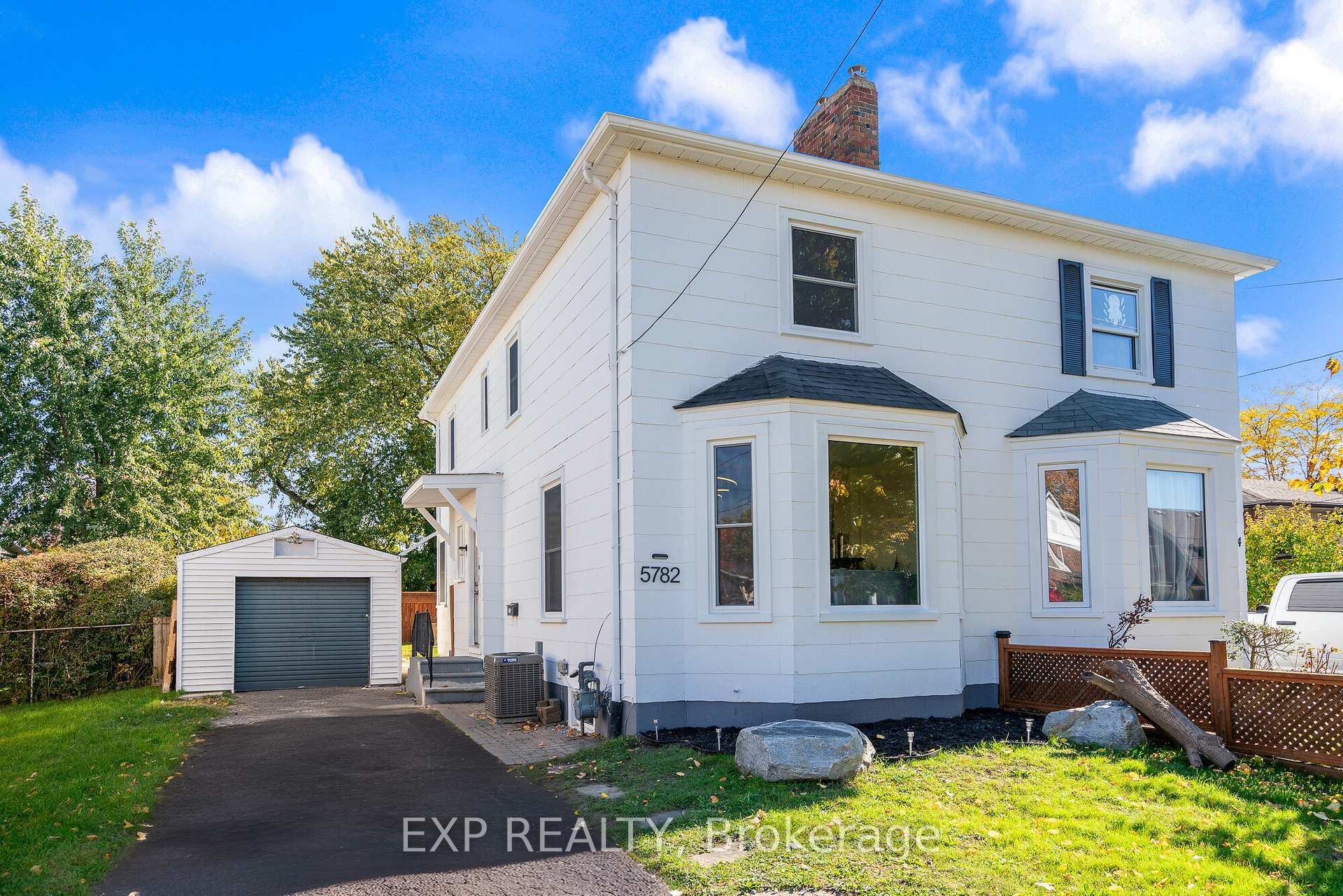 Front of 5782 Byng Avenue
