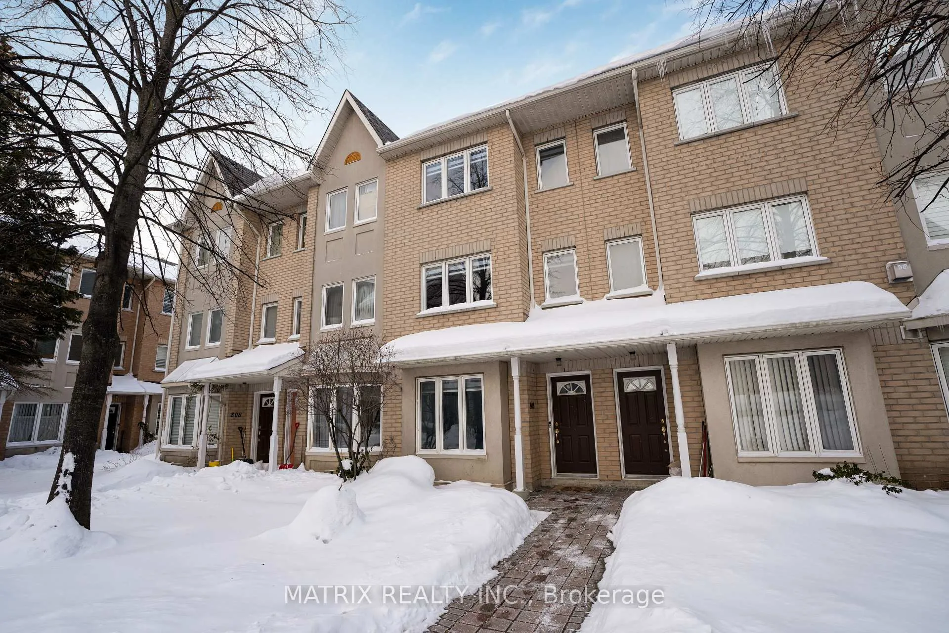 Photo 1 of Unit 1508, 36 Lee Centre Dr, Scarborough, Woburn — HOMEH