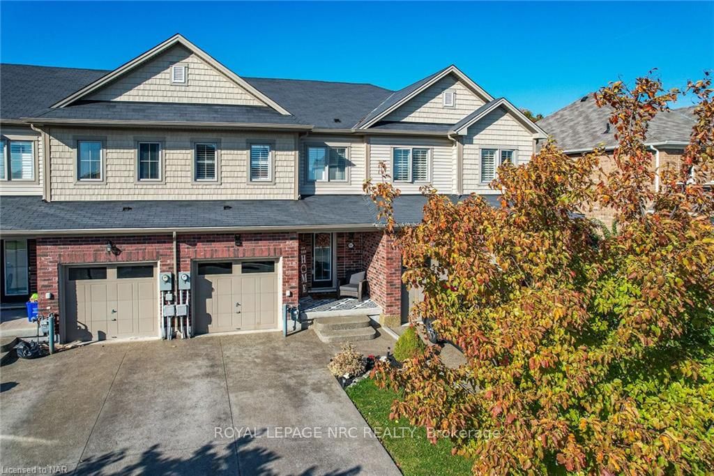 Front of 8681 Dogwood Crescent