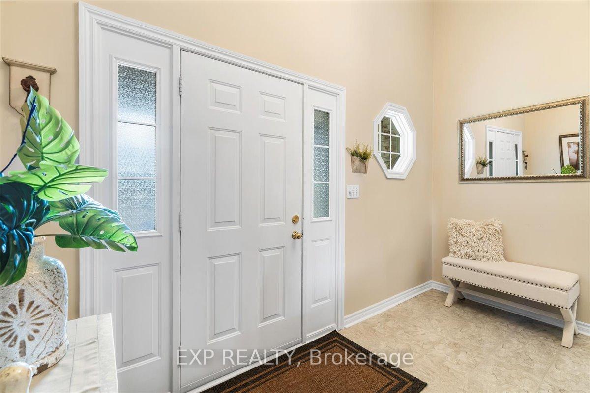 Photo 10 of 24 Carlow Court, Belleville, Belleville Ward — HOMEH