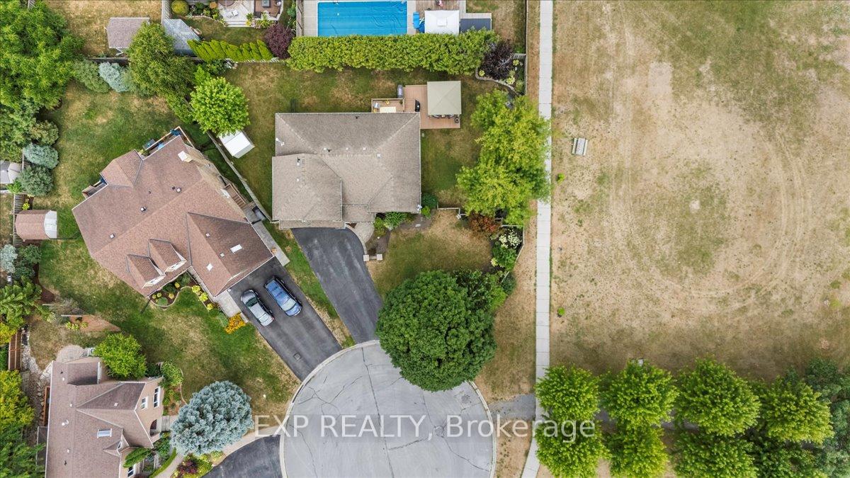 Photo 42 of 24 Carlow Court, Belleville, Belleville Ward — HOMEH