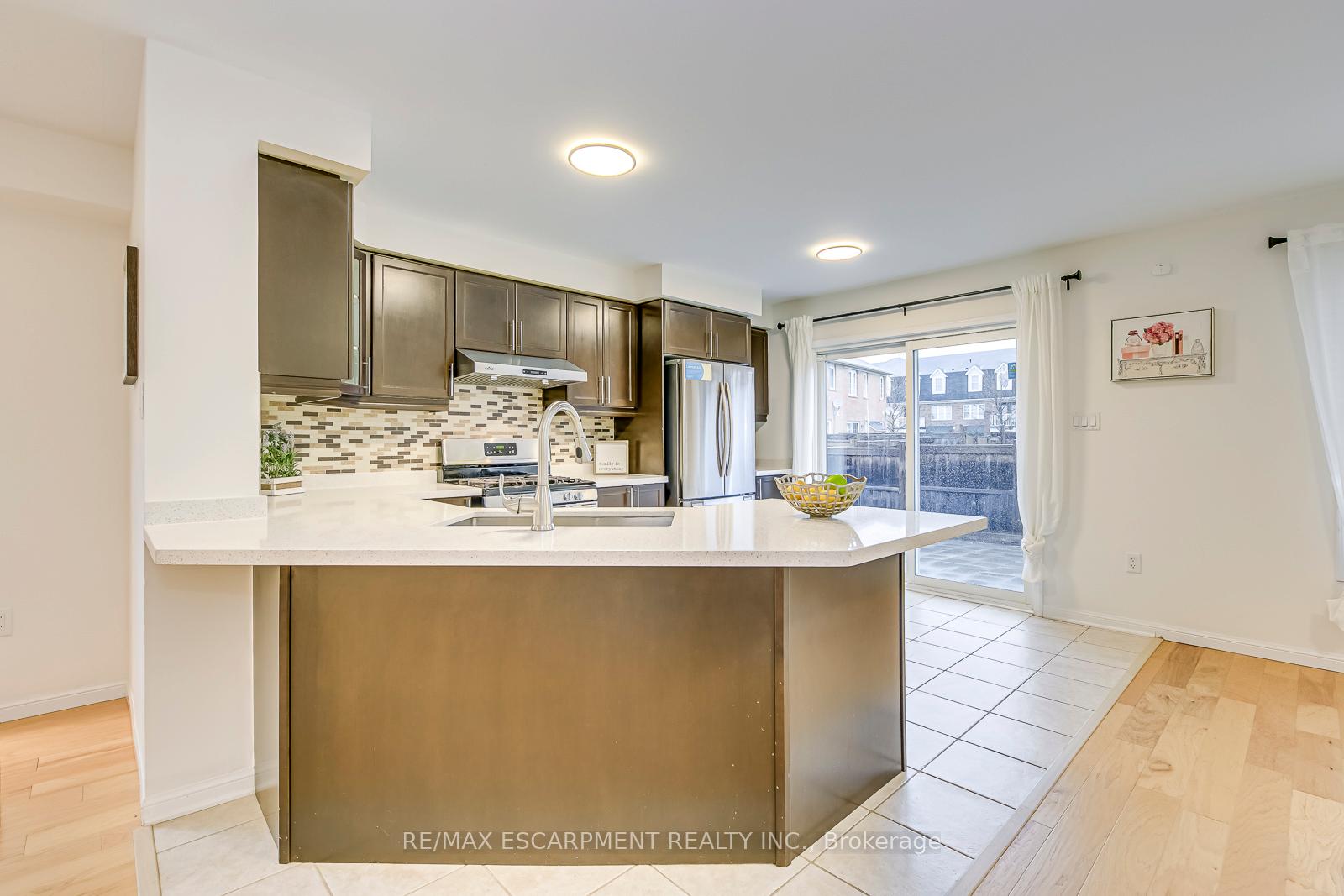 Photo 15 of 614 Cargill Path, Milton, Coates — HOMEH