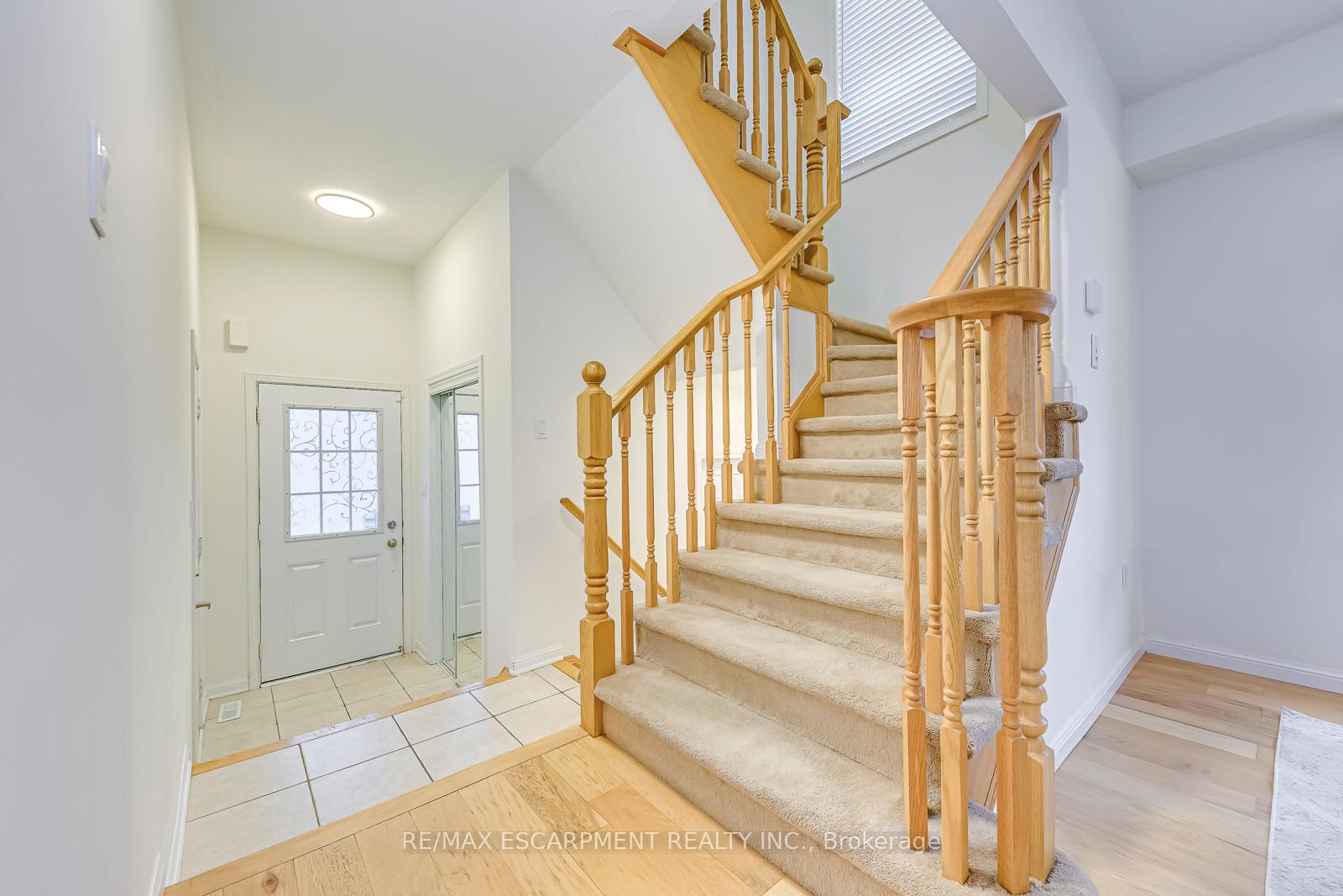 Photo 17 of 614 Cargill Path, Milton, Coates — HOMEH