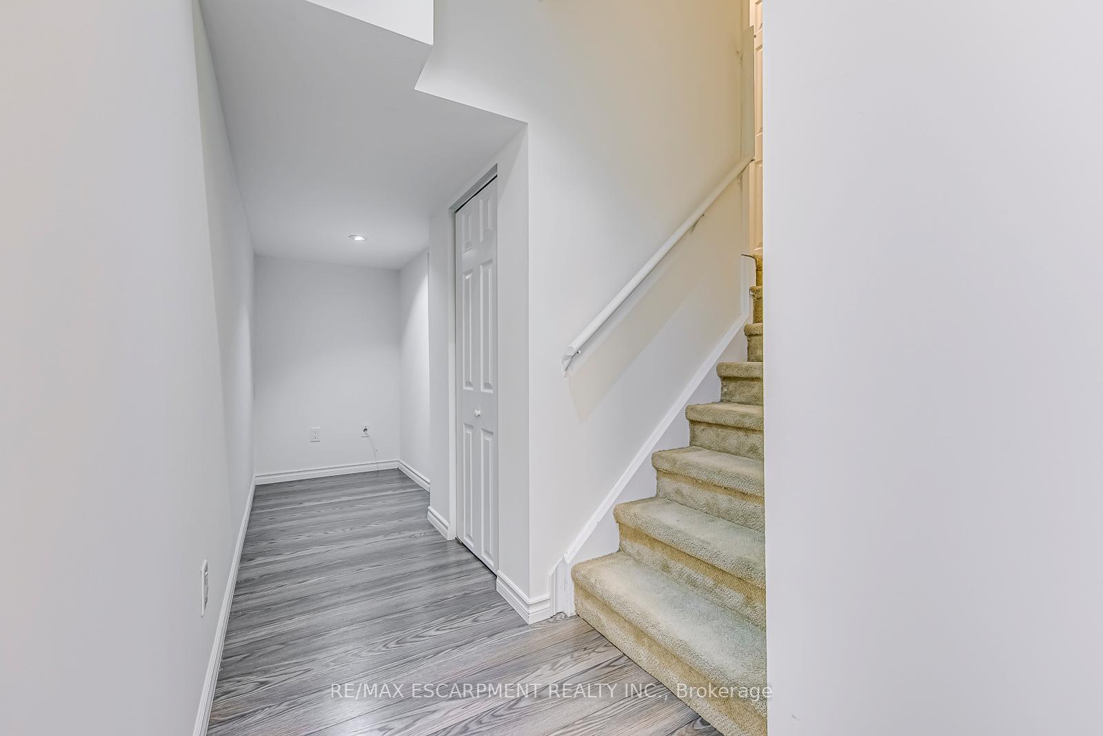 Photo 32 of 614 Cargill Path, Milton, Coates — HOMEH