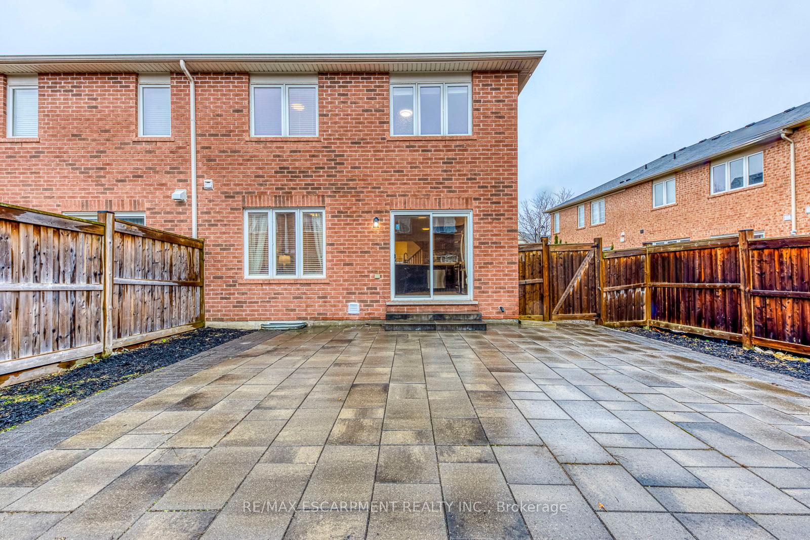 Photo 40 of 614 Cargill Path, Milton, Coates — HOMEH