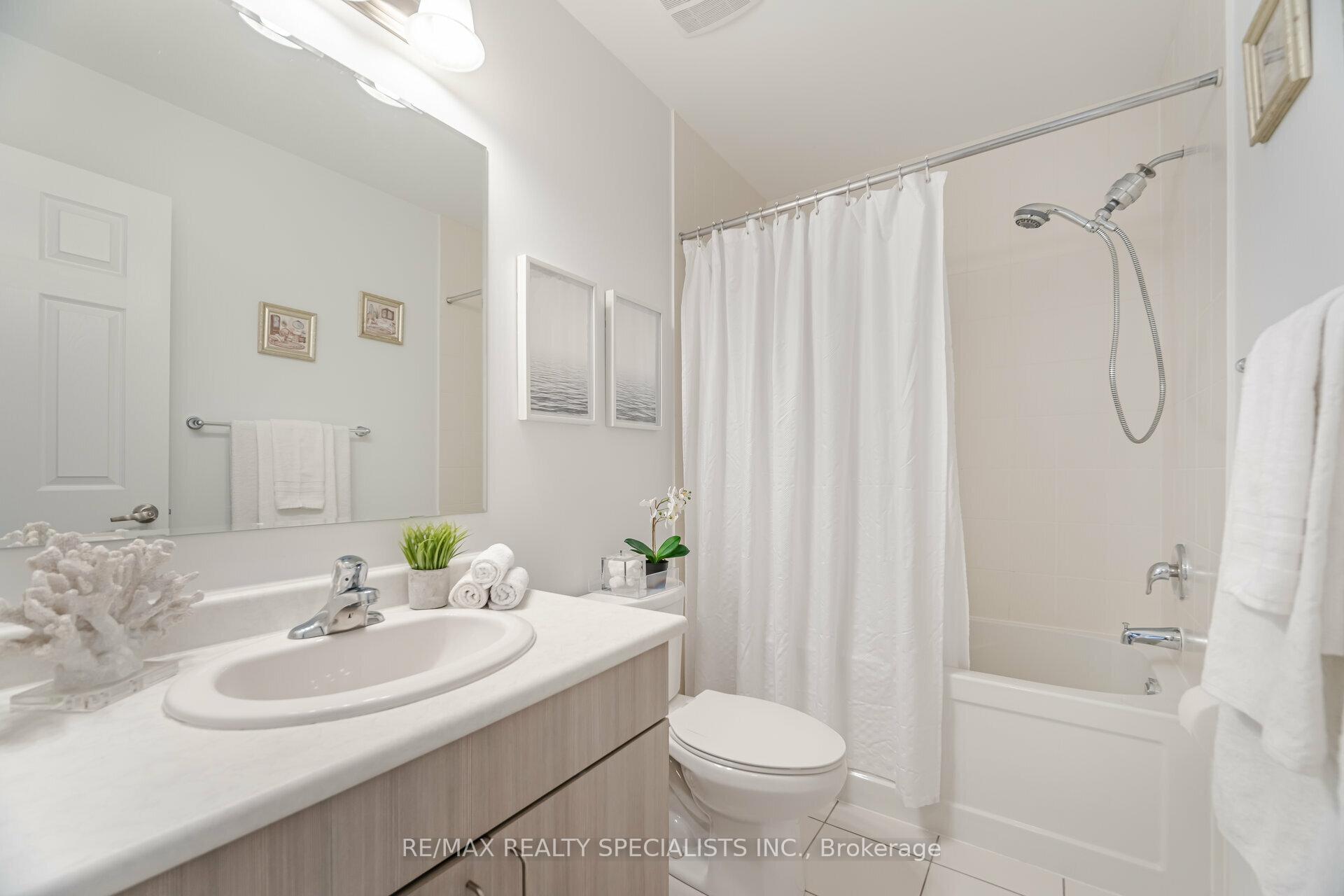 Photo 16 of 1629 Gainer Crescent, Milton, Clarke — HOMEH