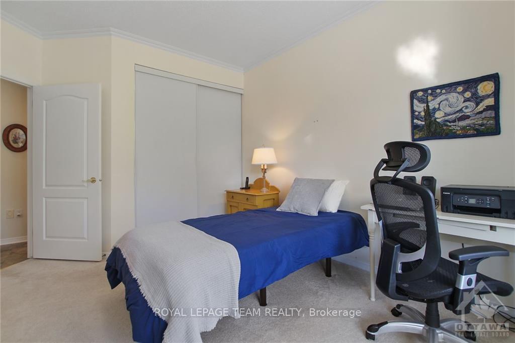 Photo 10 of 317 Breckenridge Crescent, Ottawa, Kanata - Morgan's Grant/South March — HOMEH