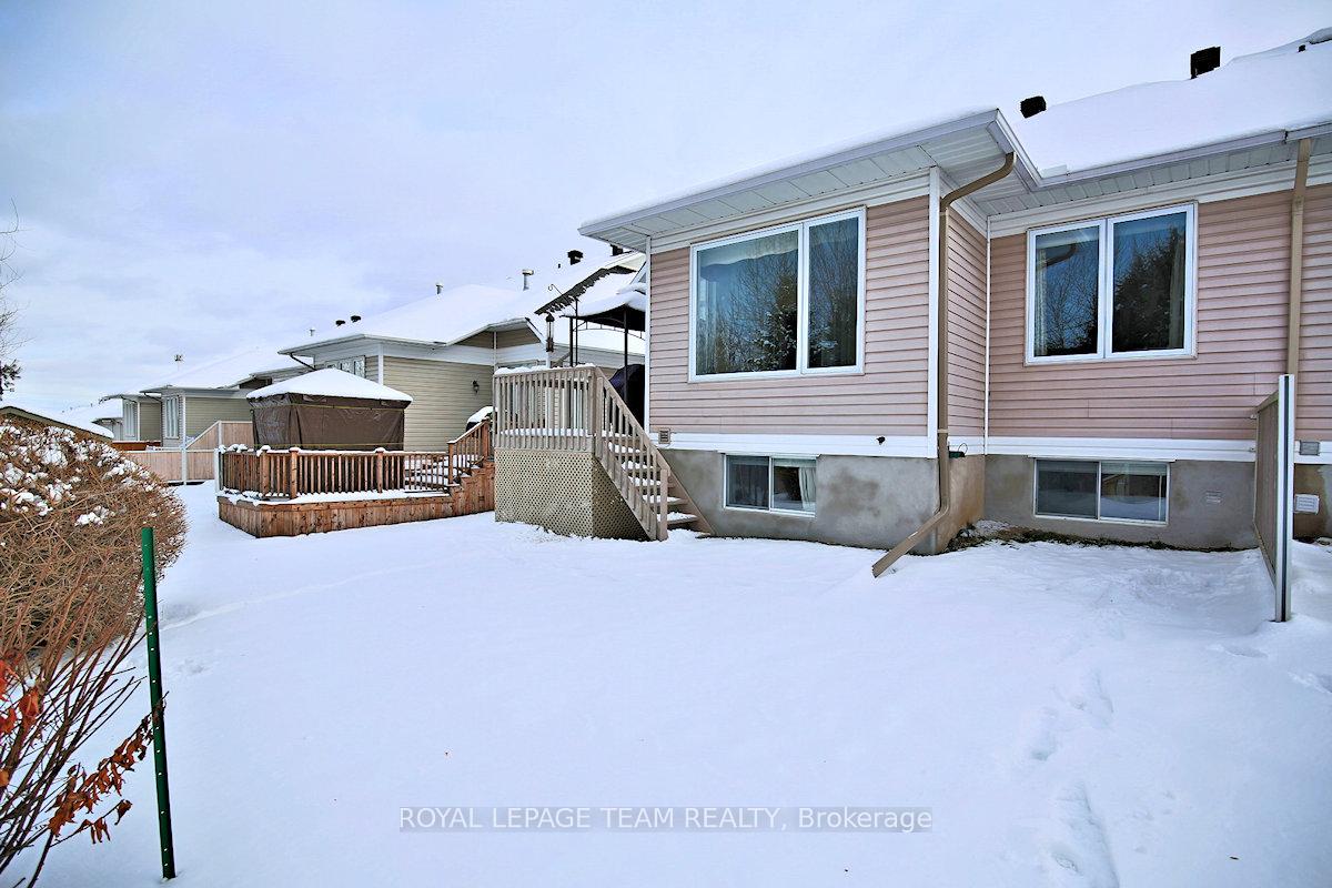 Photo 11 of 317 Breckenridge Crescent, Ottawa, Kanata - Morgan's Grant/South March — HOMEH