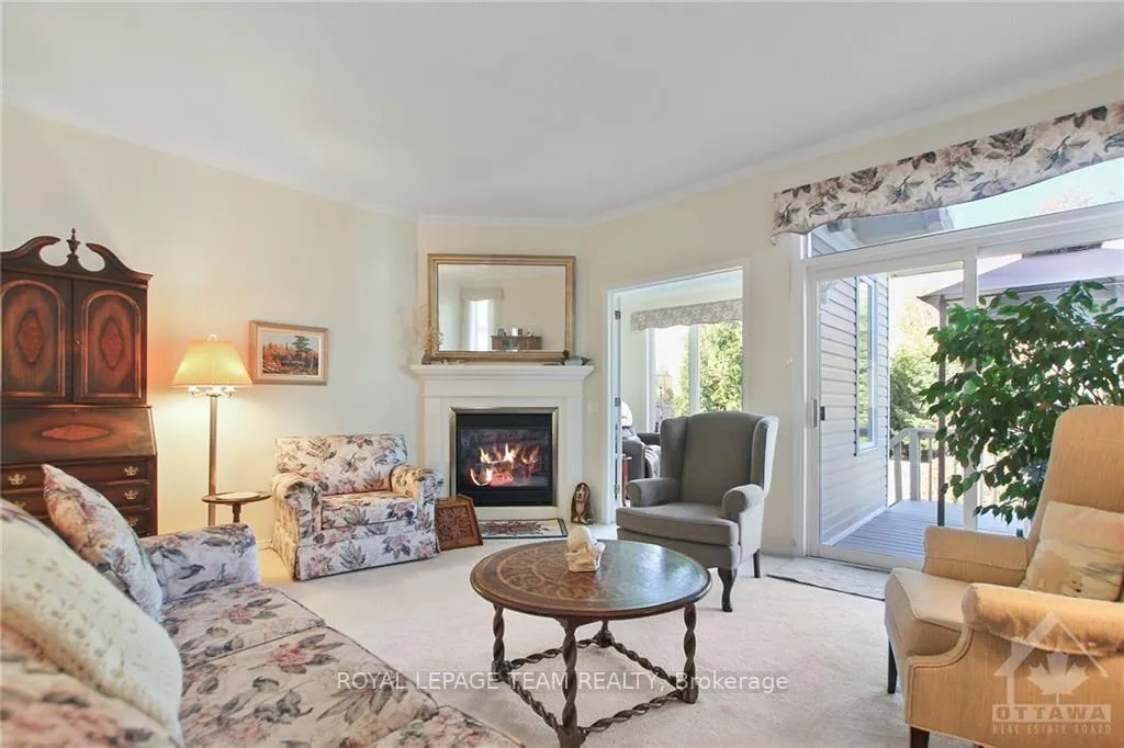 Photo 16 of 317 Breckenridge Crescent, Ottawa, Kanata - Morgan's Grant/South March — HOMEH
