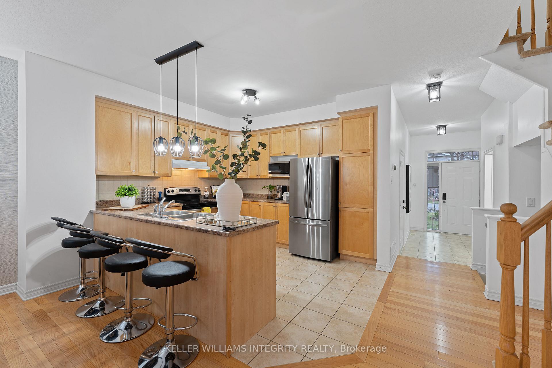 Photo 8 of 435 Celtic Ridge Crescent, Ottawa, Kanata - Morgan's Grant/South March — HOMEH