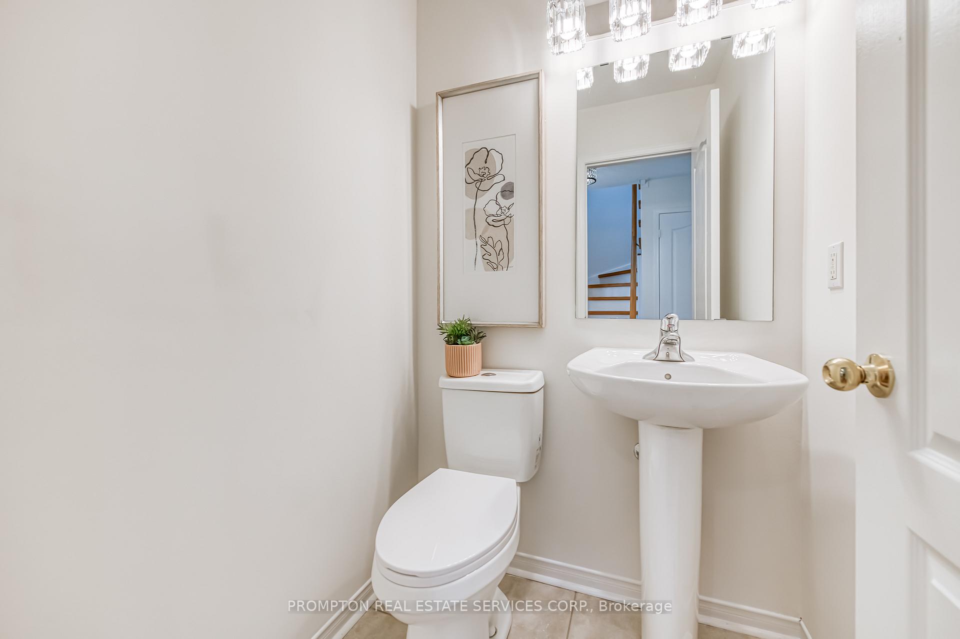 Photo 16 of 5 Casemount Street, Aurora, Bayview Northeast — HOMEH