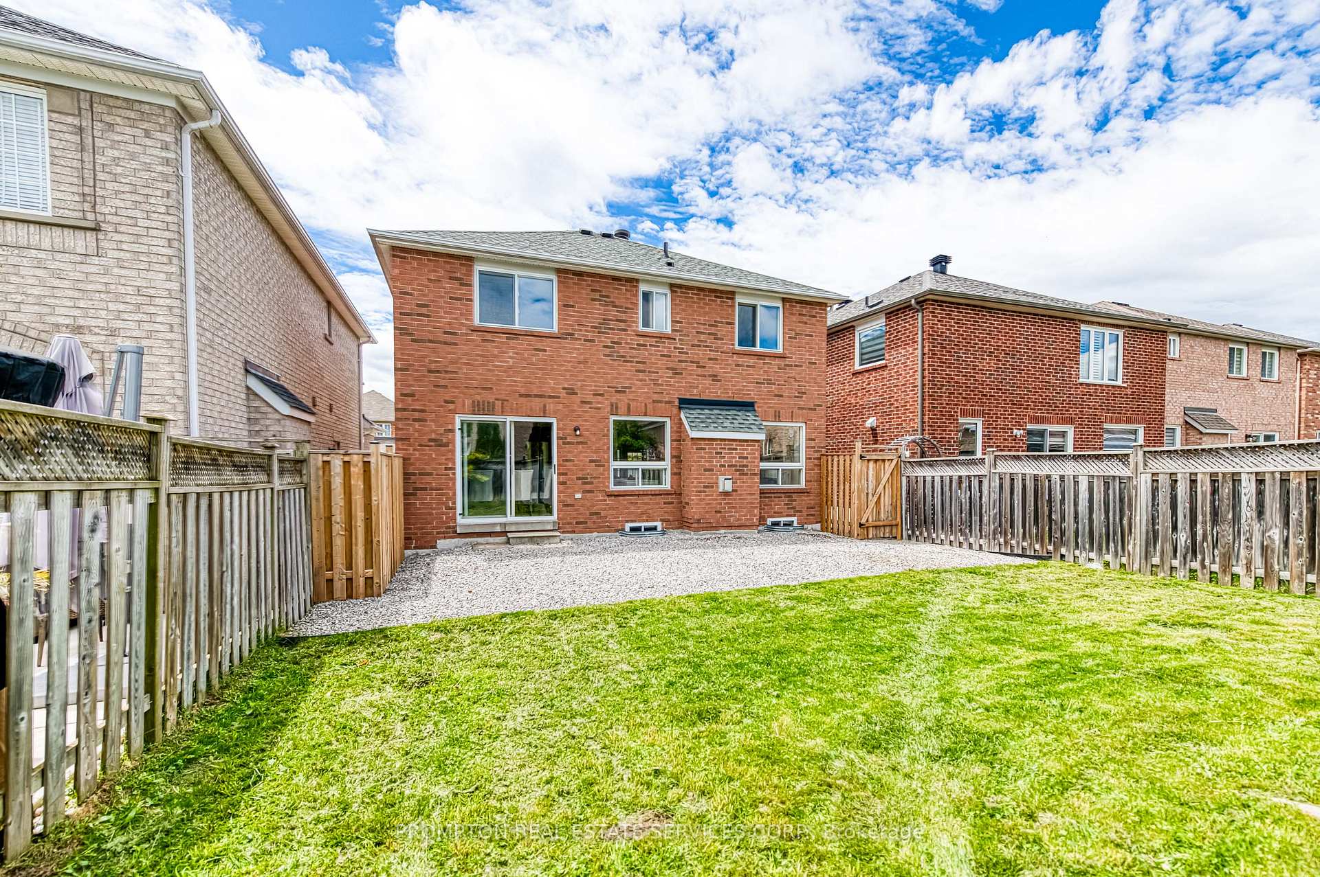 Photo 31 of 5 Casemount Street, Aurora, Bayview Northeast — HOMEH