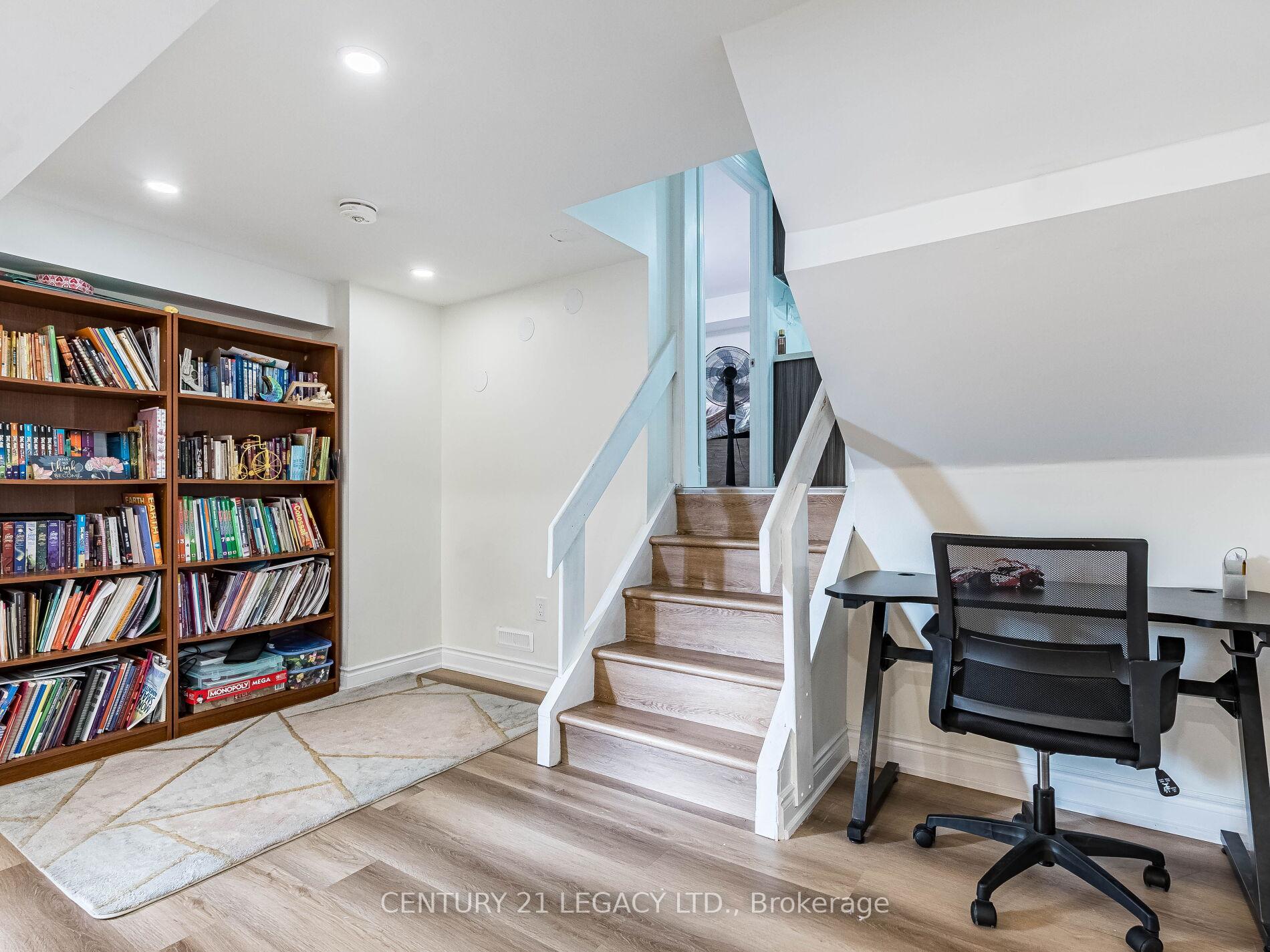 Photo 27 of 392 Wilson Drive, Milton, Dorset Park — HOMEH
