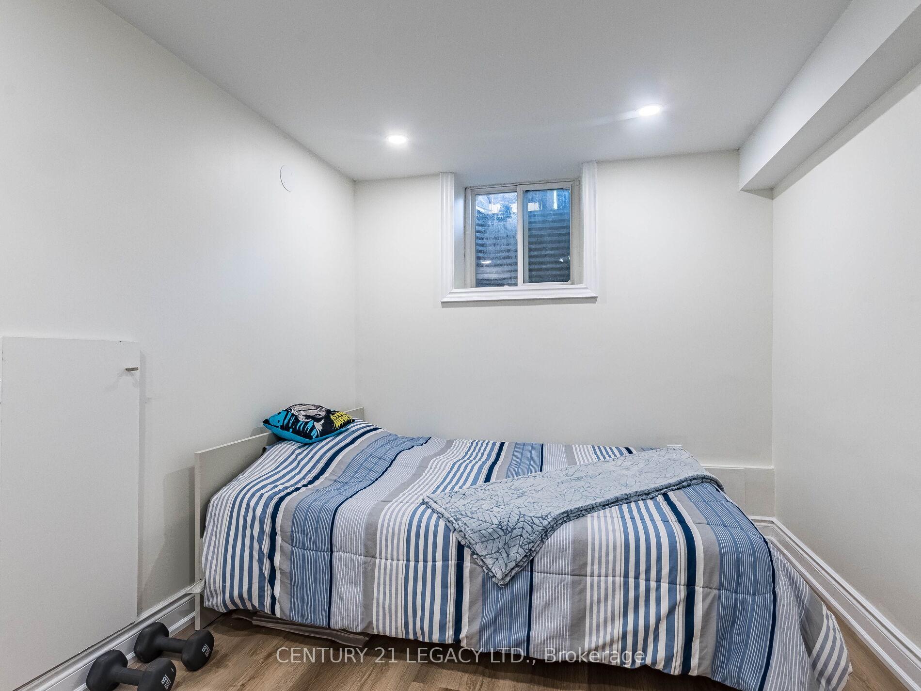 Photo 31 of 392 Wilson Drive, Milton, Dorset Park — HOMEH