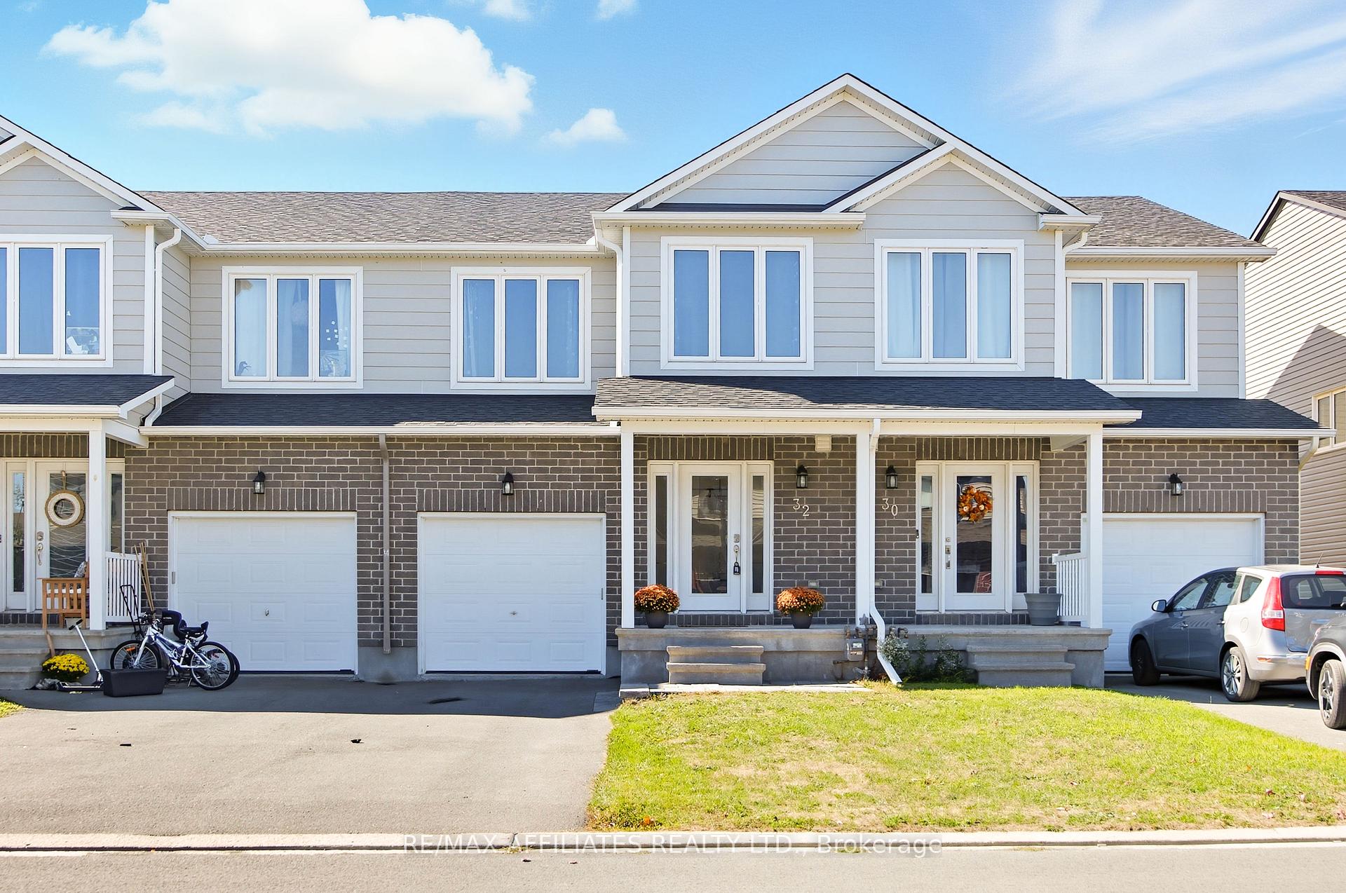 Photo 1 of 32 Code Crescent, Carleton Place — HOMEH