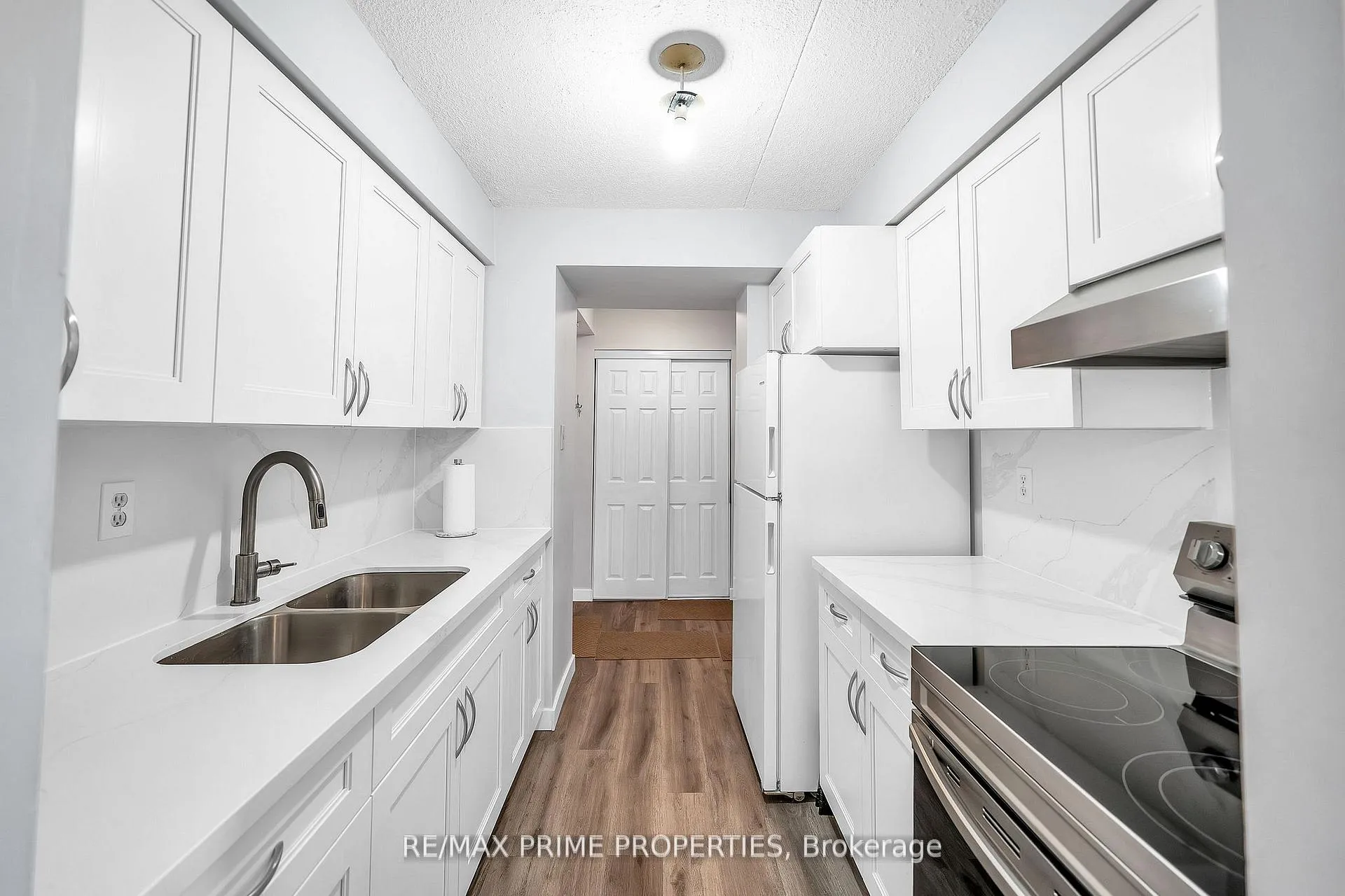 Photo 8 of Unit 302, 1535 Diefenbaker Court, Pickering, Town Centre — HOMEH
