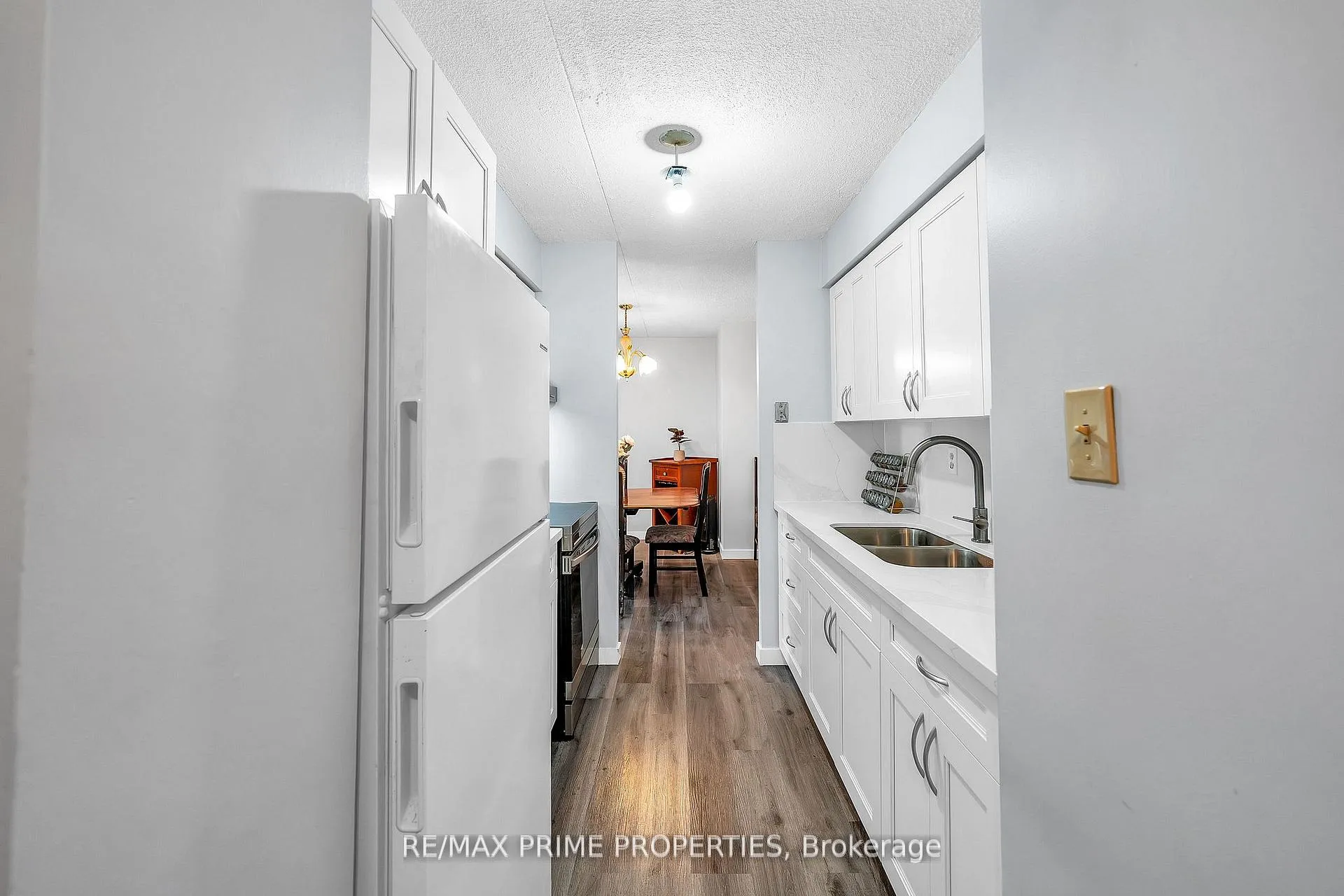 Photo 9 of Unit 302, 1535 Diefenbaker Court, Pickering, Town Centre — HOMEH