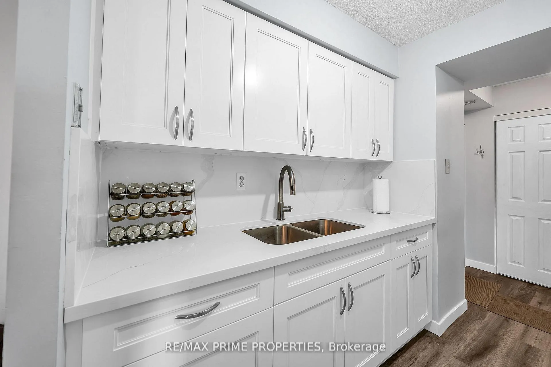 Photo 12 of Unit 302, 1535 Diefenbaker Court, Pickering, Town Centre — HOMEH