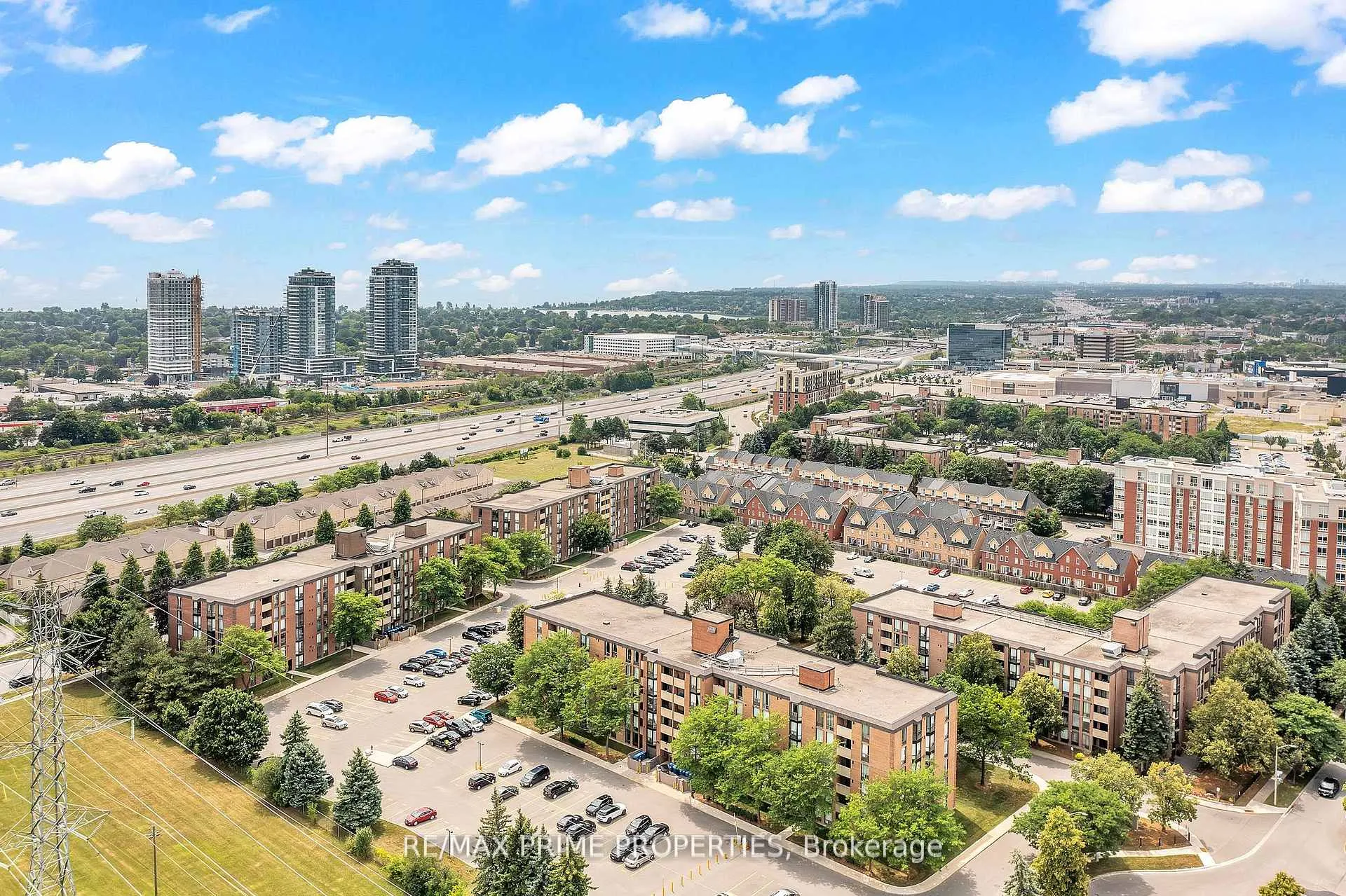 Photo 34 of Unit 302, 1535 Diefenbaker Court, Pickering, Town Centre — HOMEH