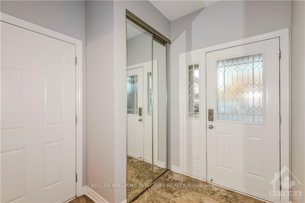 Photo 4 of 122 Whernside Terrace, Ottawa, Kanata - Morgan's Grant/South March — HOMEH