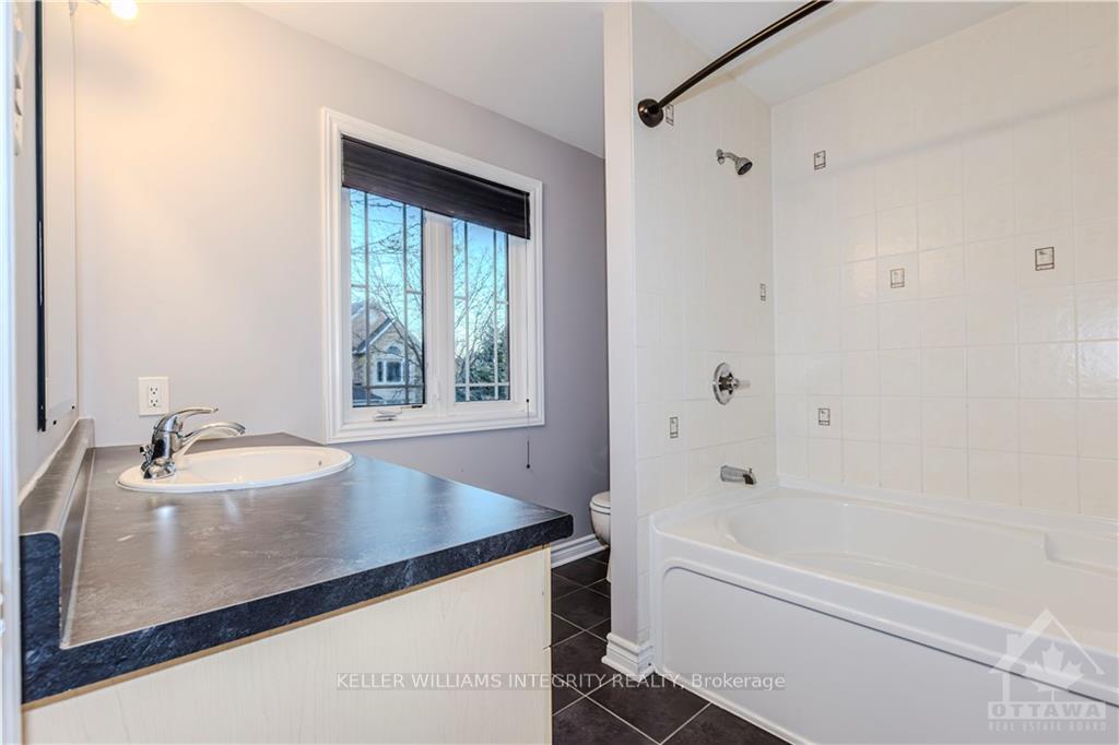 Photo 14 of 122 Whernside Terrace, Ottawa, Kanata - Morgan's Grant/South March — HOMEH