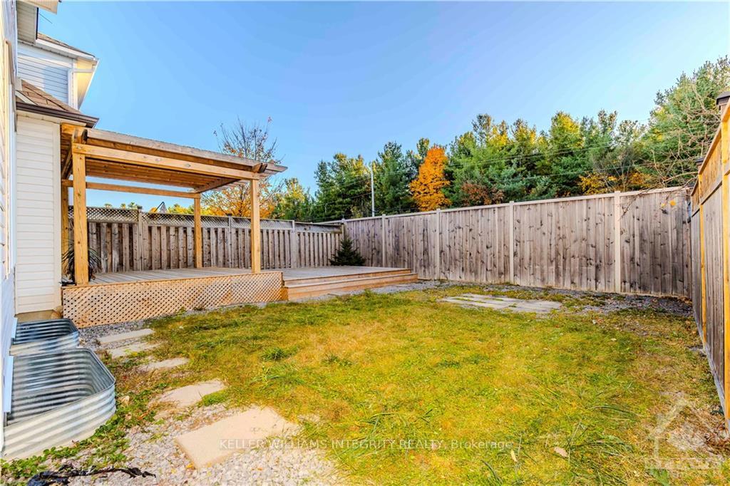 Photo 23 of 122 Whernside Terrace, Ottawa, Kanata - Morgan's Grant/South March — HOMEH