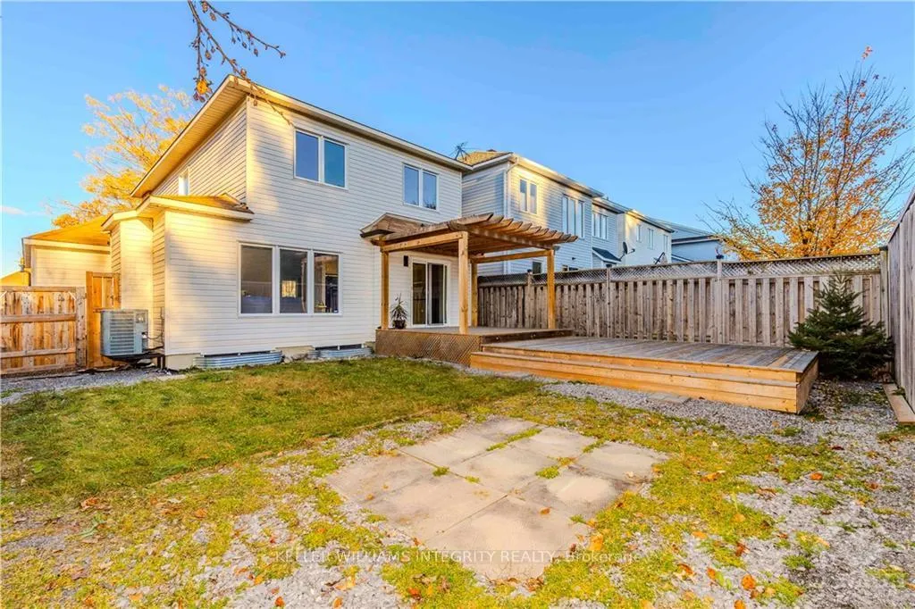 Photo 28 of 122 Whernside Terrace, Ottawa, Kanata - Morgan's Grant/South March — HOMEH
