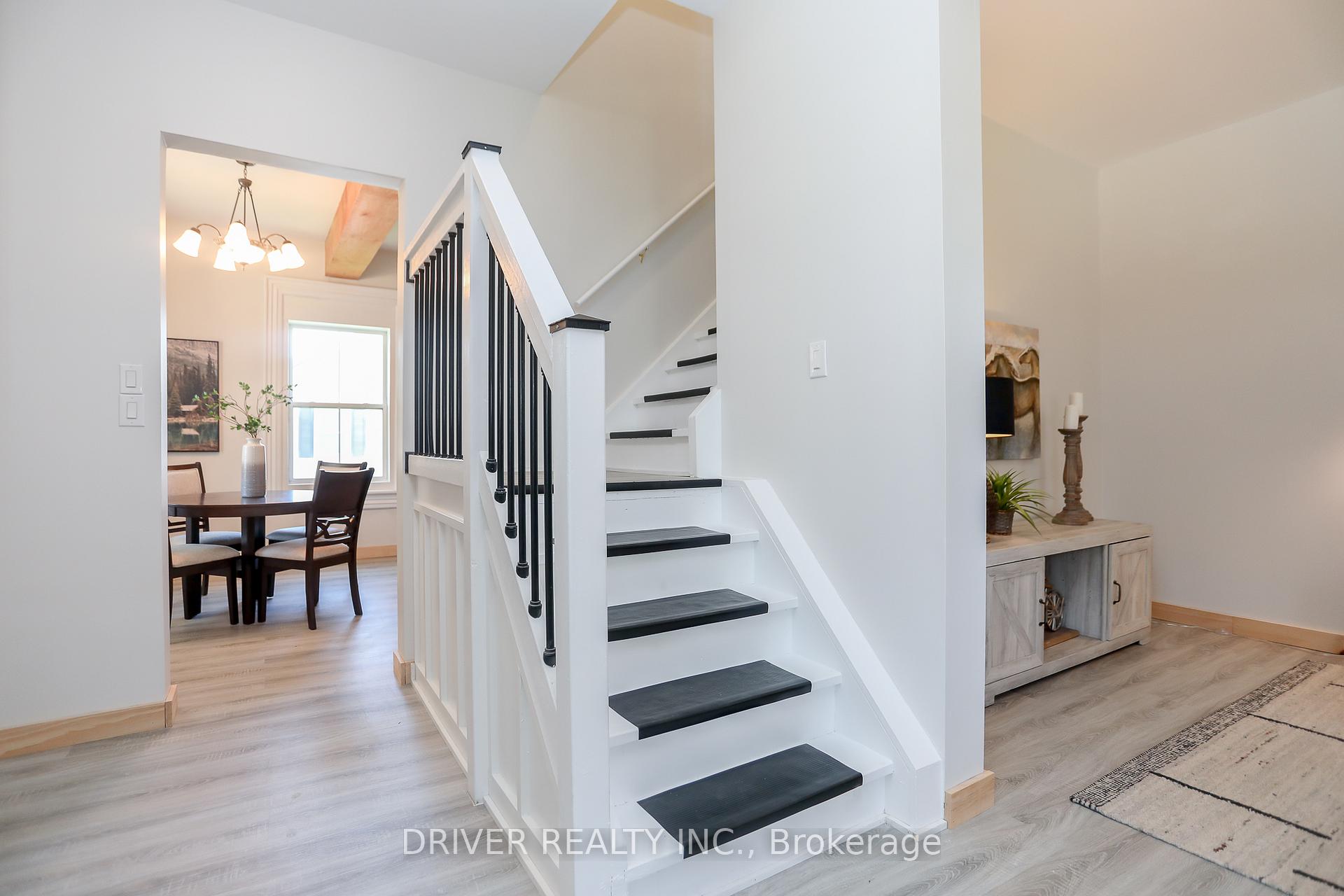 Photo 4 of 19 Forest Street, Aylmer — HOMEH