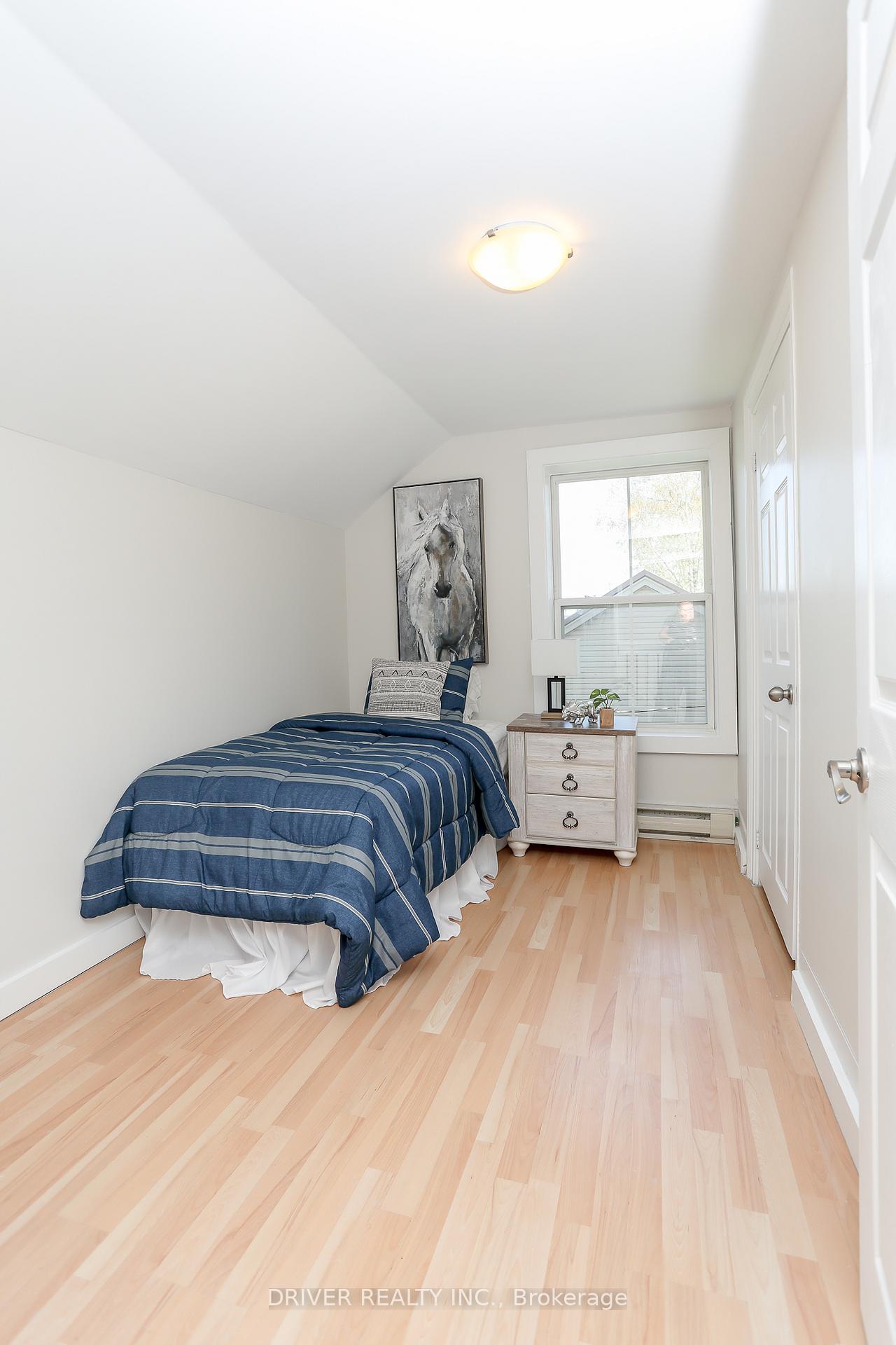 Photo 11 of 19 Forest Street, Aylmer — HOMEH