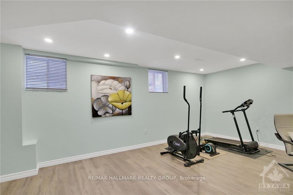 Photo 23 of 128 Lily Pond Street, Ottawa, Kanata - Emerald Meadows/Trailwest — HOMEH