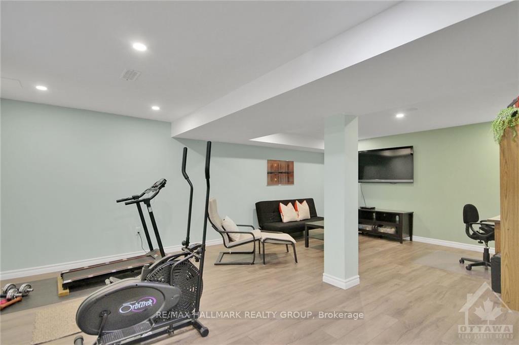Photo 24 of 128 Lily Pond Street, Ottawa, Kanata - Emerald Meadows/Trailwest — HOMEH