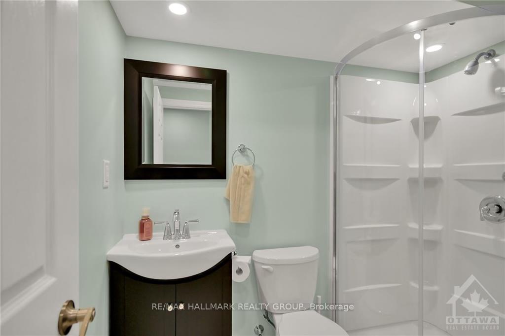 Photo 26 of 128 Lily Pond Street, Ottawa, Kanata - Emerald Meadows/Trailwest — HOMEH