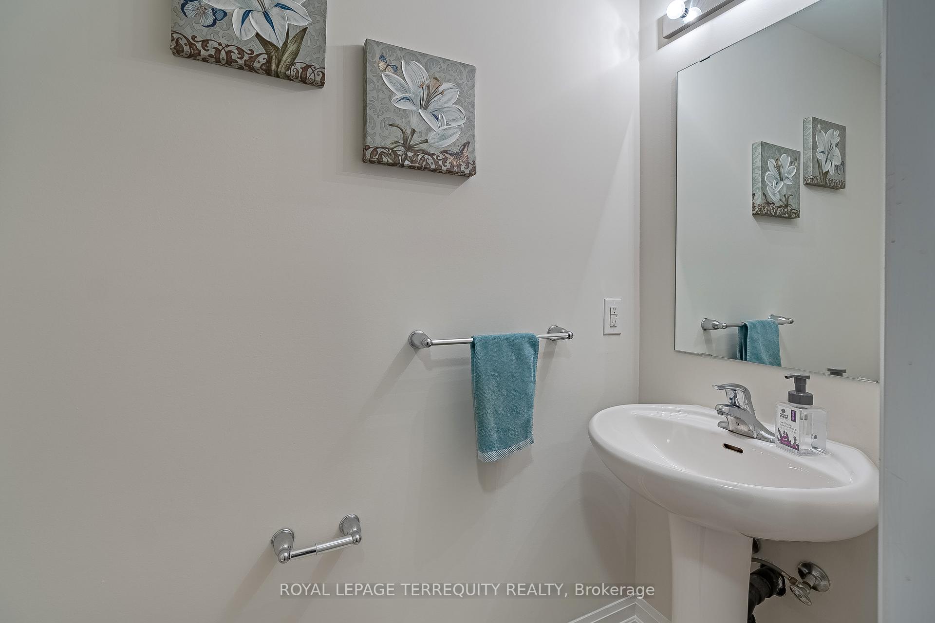 Photo 18 of Unit 38, 165 Hampshire Way, Milton, Dempsey — HOMEH