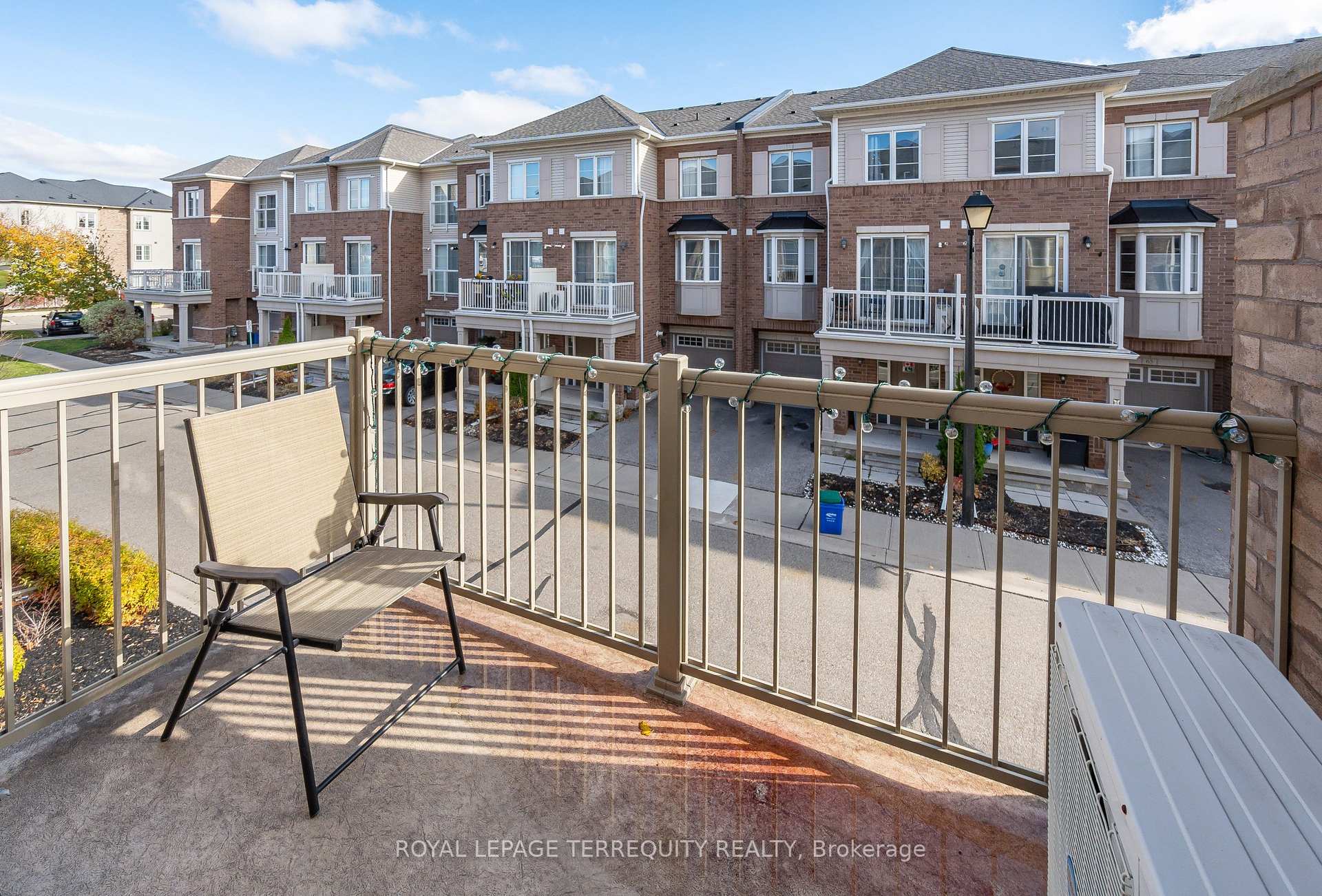 Photo 27 of Unit 38, 165 Hampshire Way, Milton, Dempsey — HOMEH