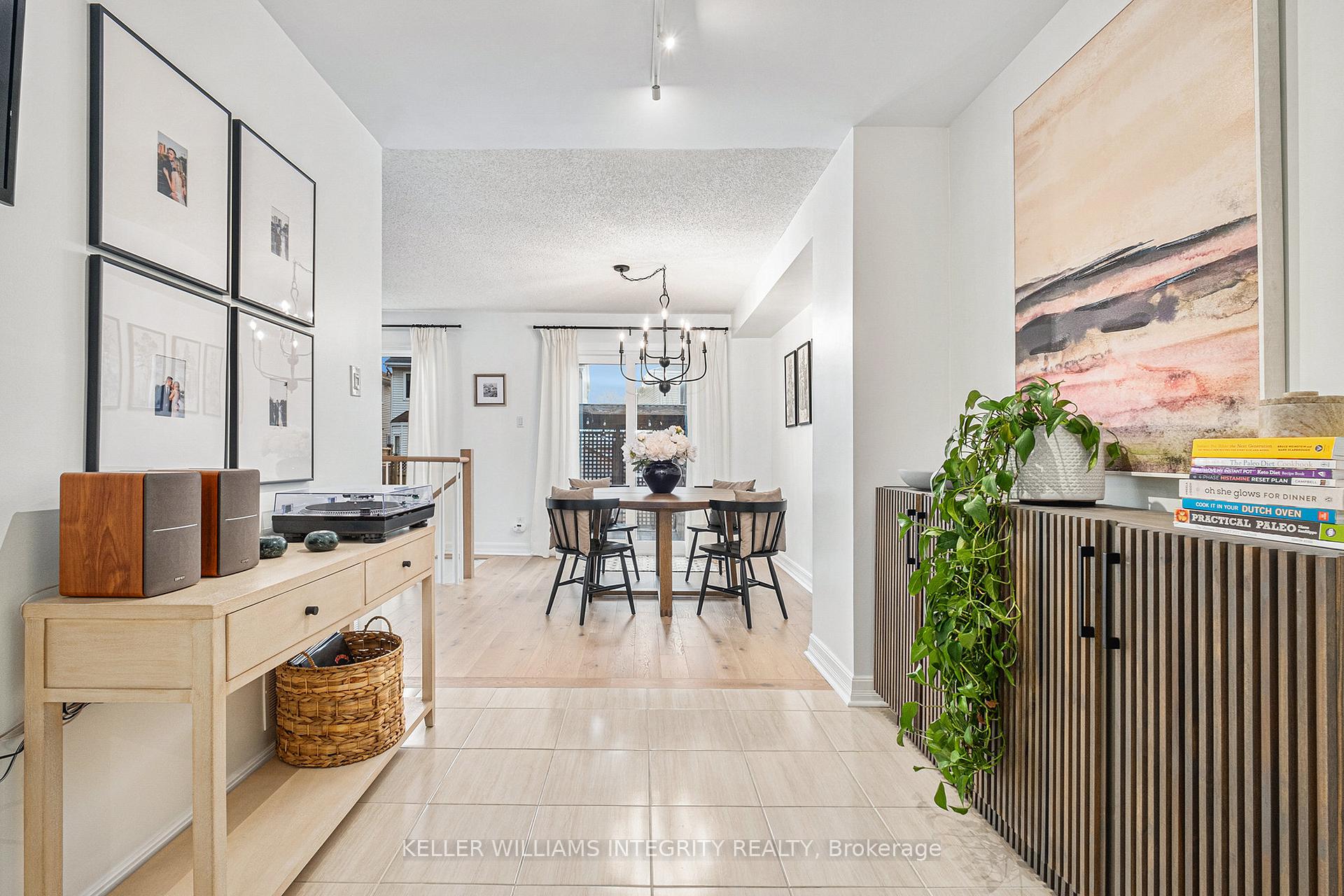 Photo 7 of 86 Cedarock Drive, Ottawa, Kanata - Bridlewood — HOMEH