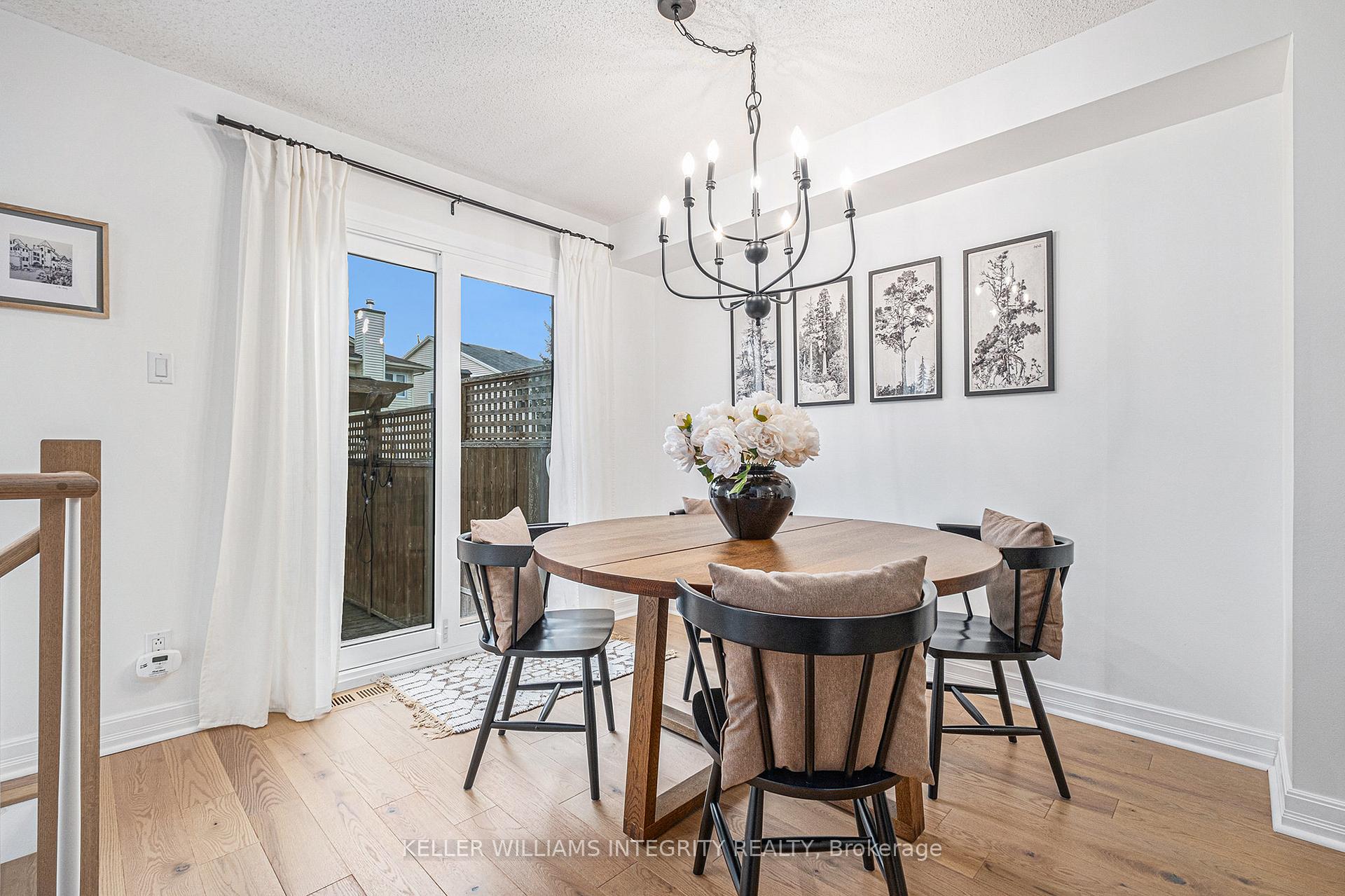 Photo 8 of 86 Cedarock Drive, Ottawa, Kanata - Bridlewood — HOMEH