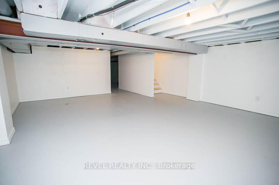 Photo 20 of Unit 33, 80 Willow Street, Brant, Paris — HOMEH