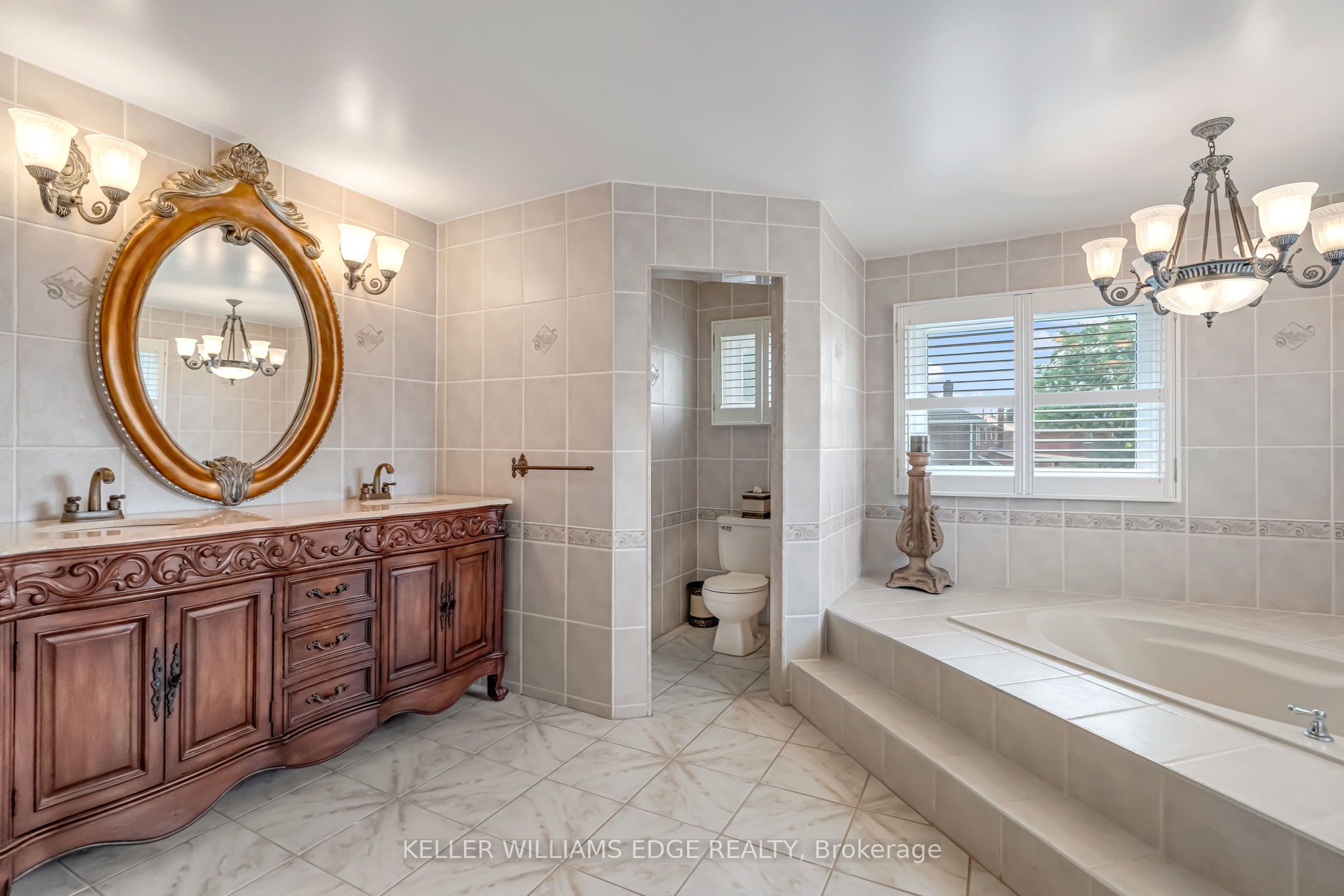 Photo 72 of 51 Corkett Drive, Brampton, Northwood Park — HOMEH