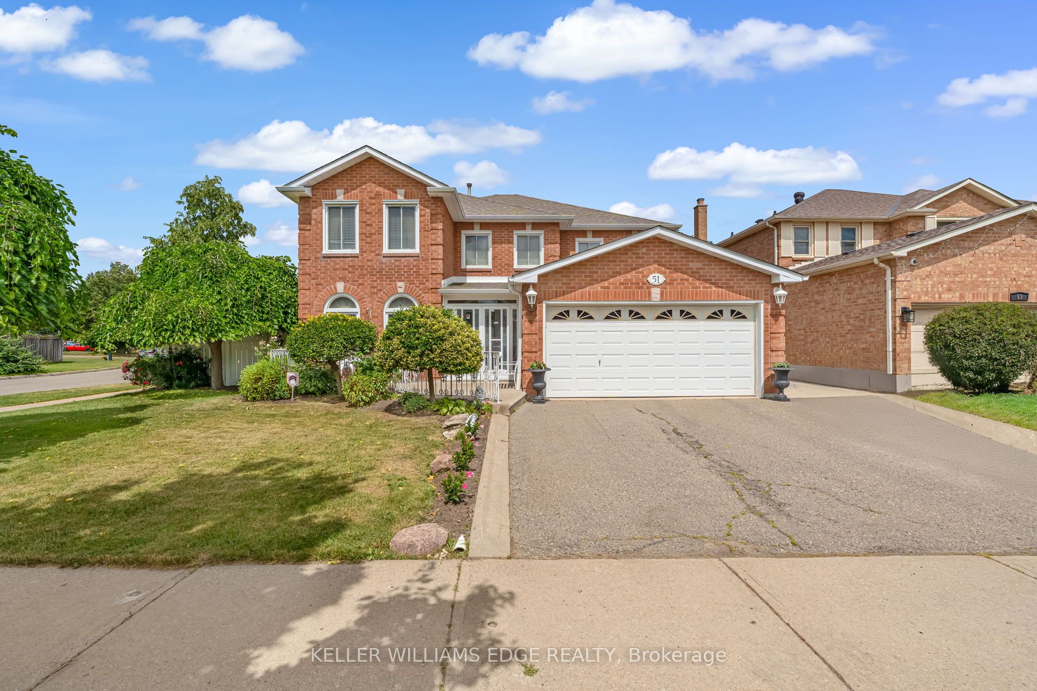 Photo 2 of 51 Corkett Drive, Brampton, Northwood Park — HOMEH