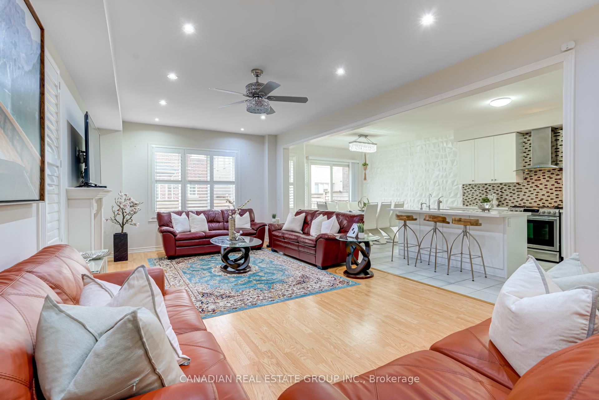 Photo 5 of 1485 Chretien Street, Milton, Ford — HOMEH
