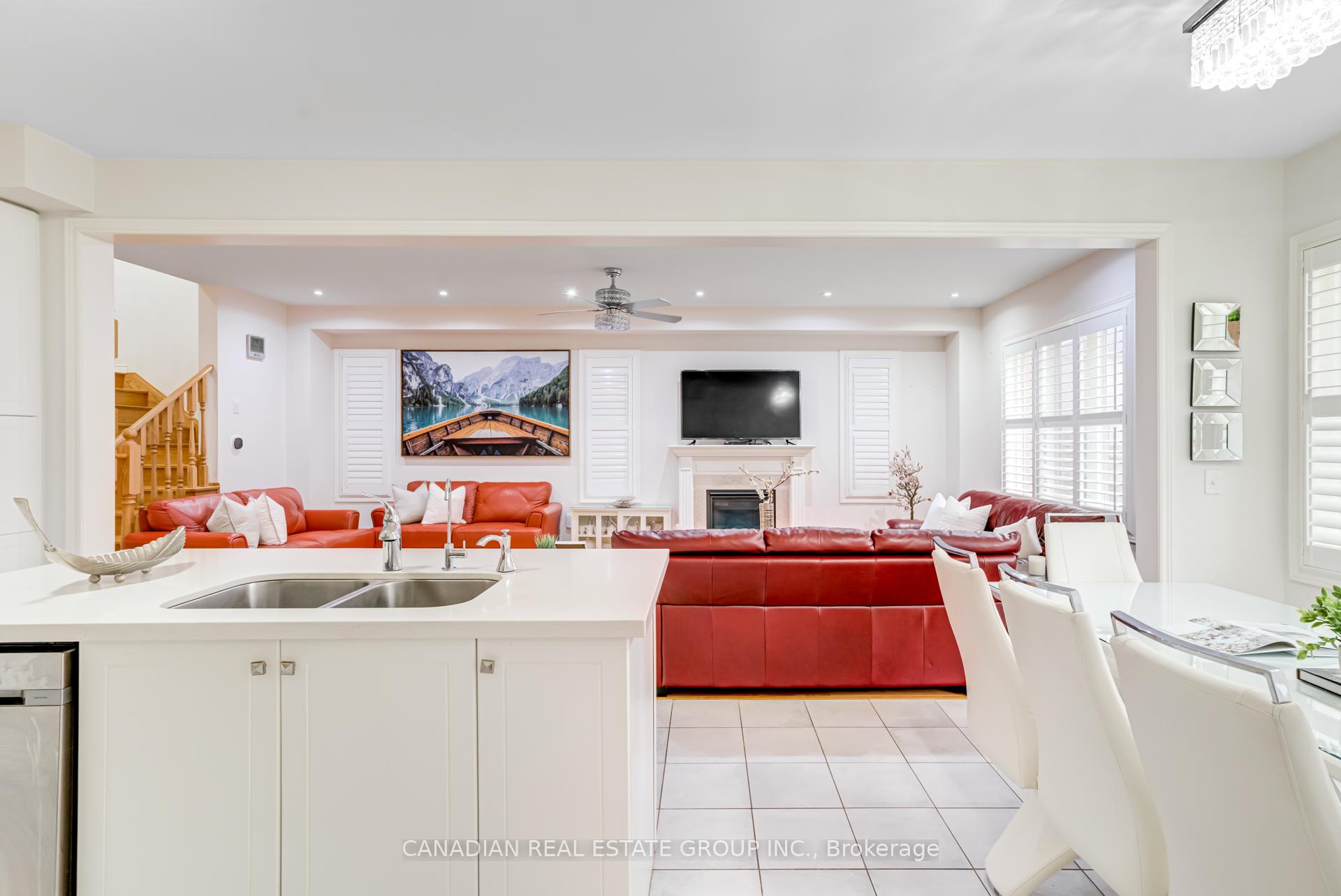 Photo 6 of 1485 Chretien Street, Milton, Ford — HOMEH