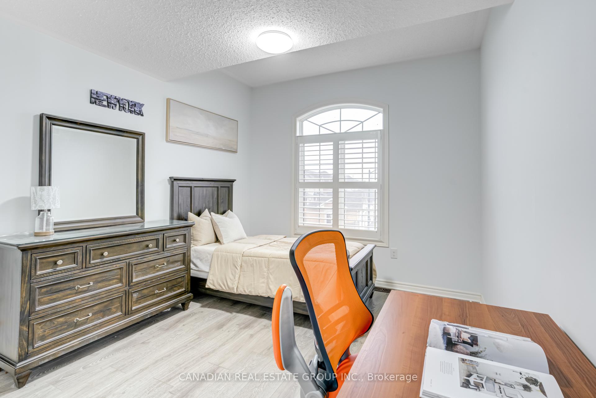 Photo 22 of 1485 Chretien Street, Milton, Ford — HOMEH
