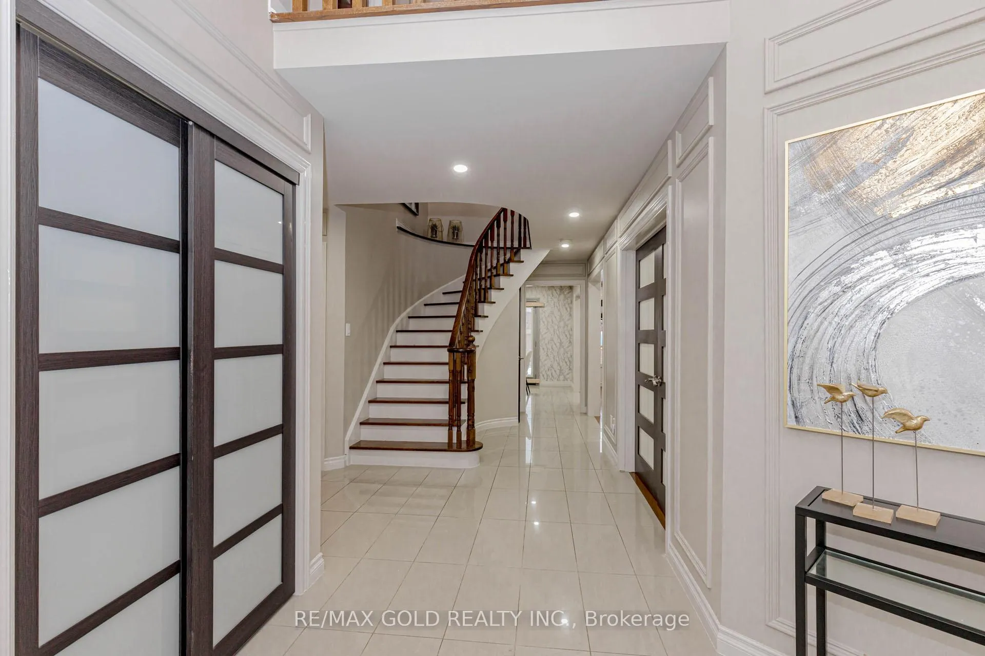Photo 7 of 38 Esposito Drive, Caledon, Bolton East — HOMEH
